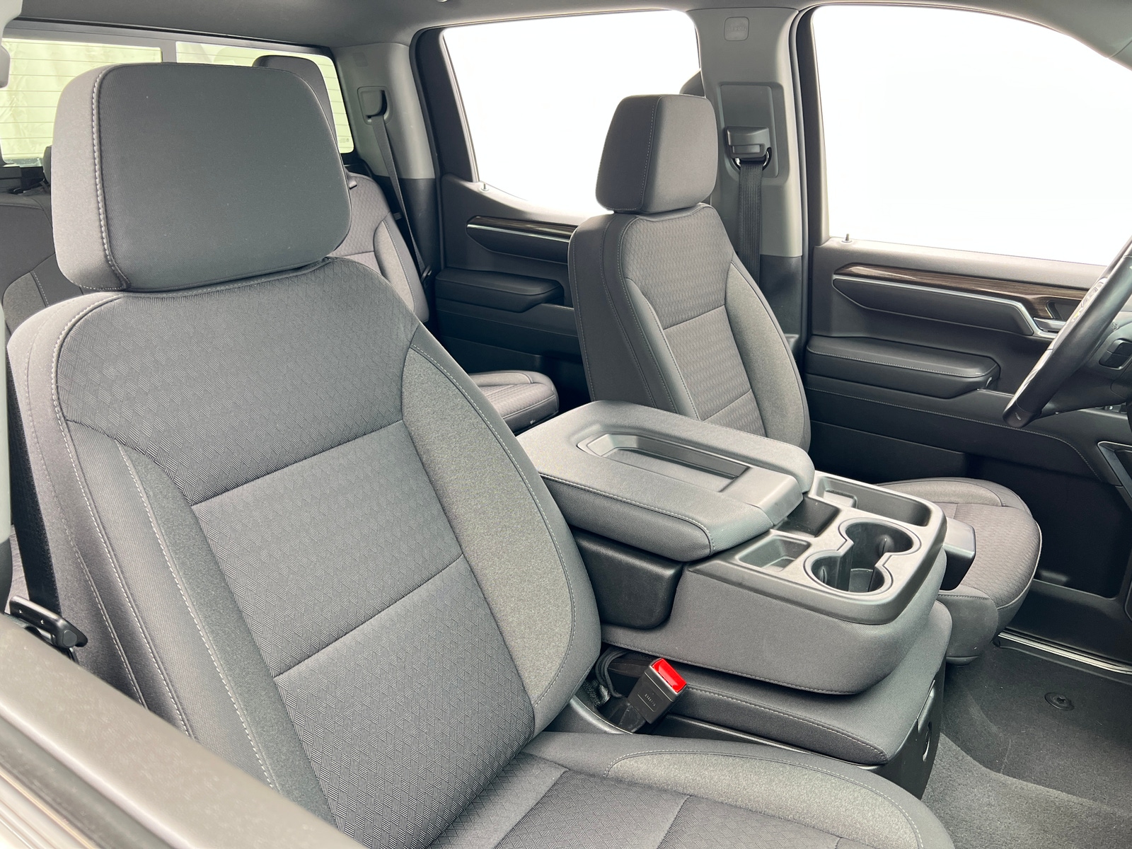 Thumbnail: 2022 Chevrolet Silverado 1500 - 2