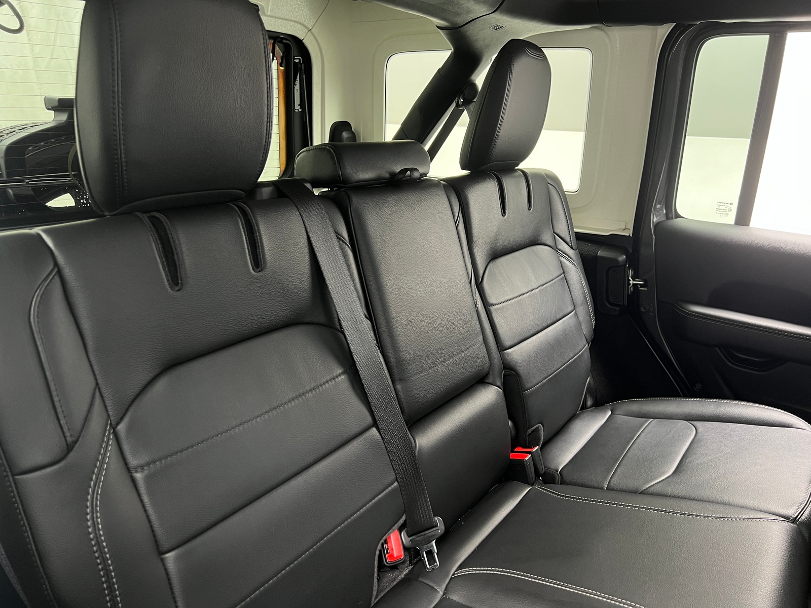 Thumbnail: 2023 Jeep Wrangler - 6