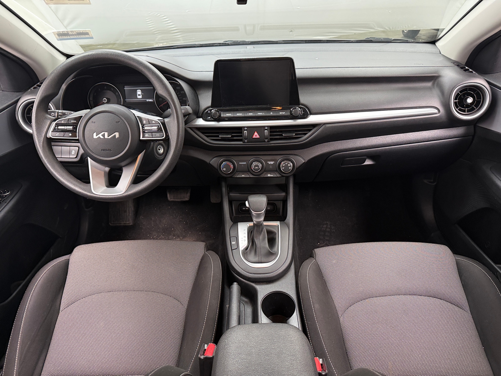 Thumbnail: 2024 Kia Forte - 3