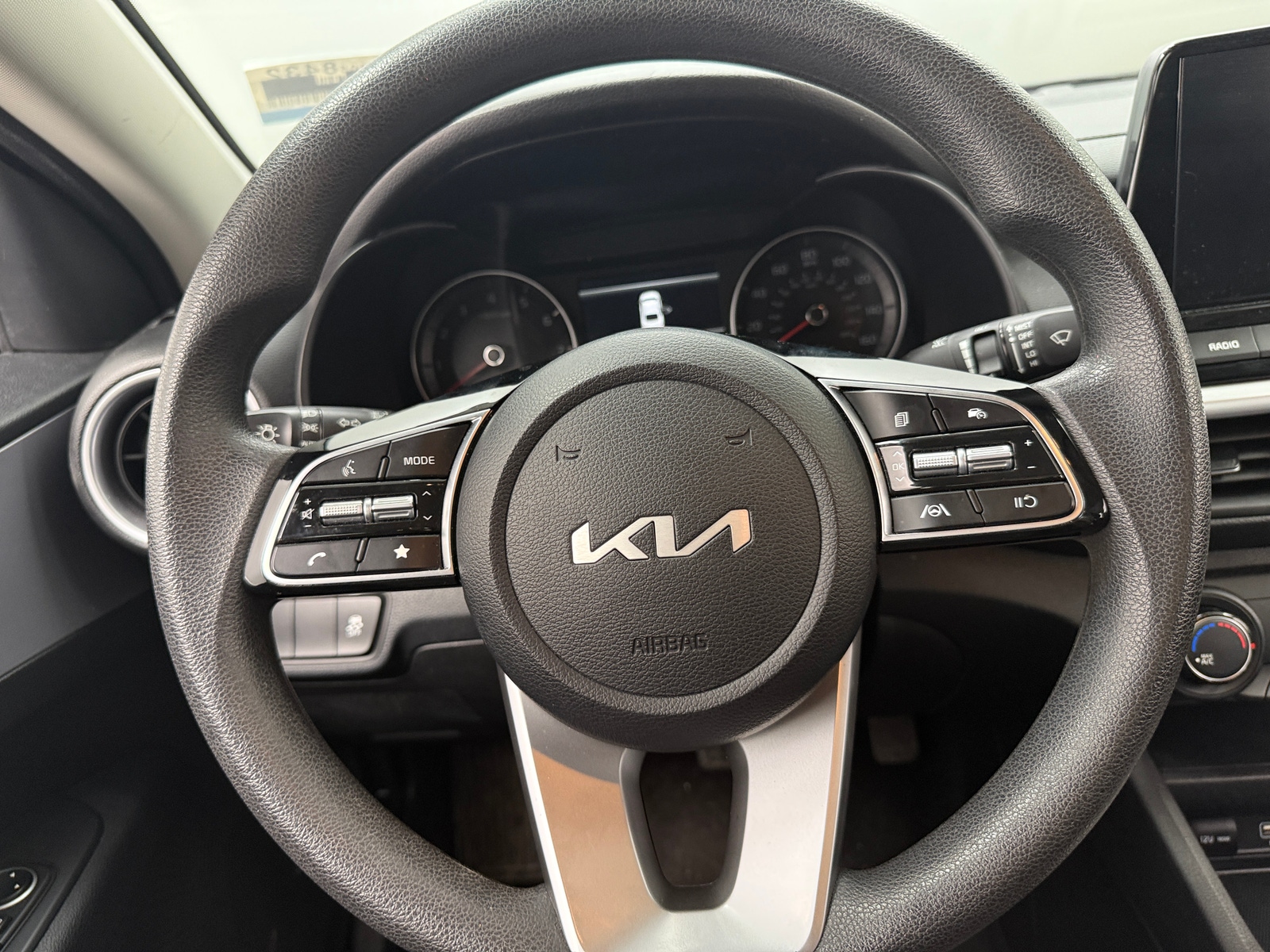 Thumbnail: 2024 Kia Forte - 5