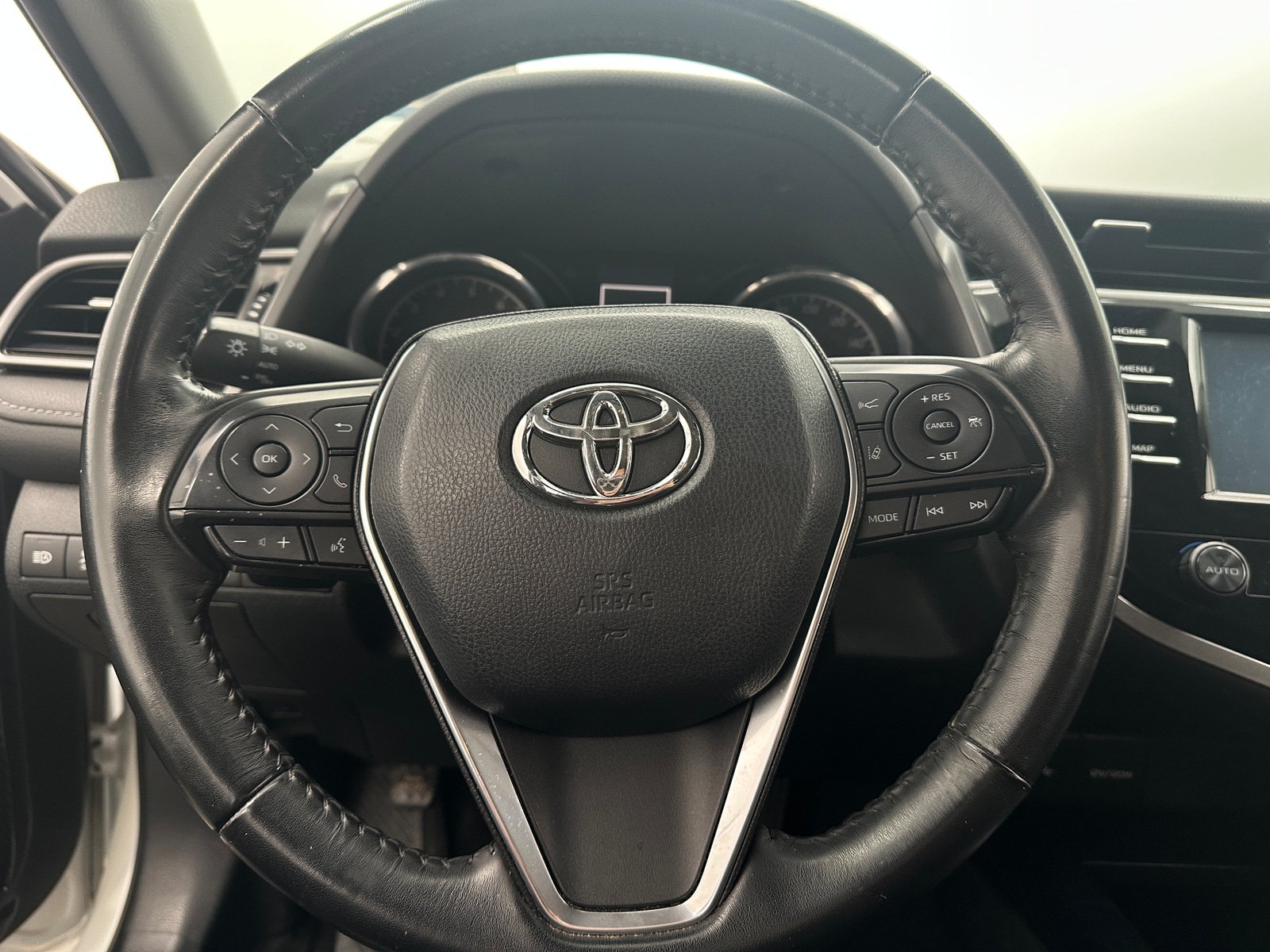 Thumbnail: 2020 Toyota Camry - 5