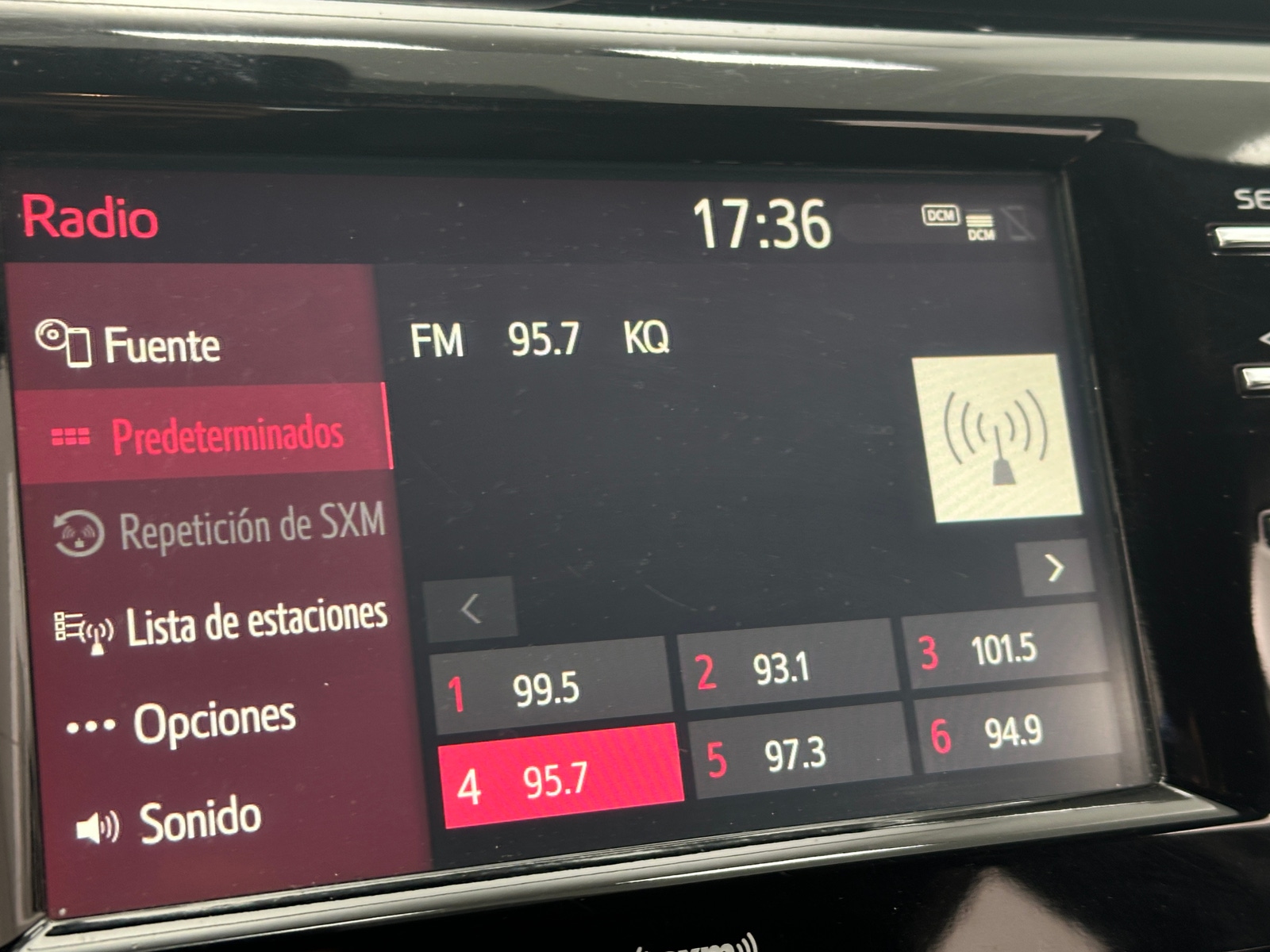 Thumbnail: 2020 Toyota Camry - 4