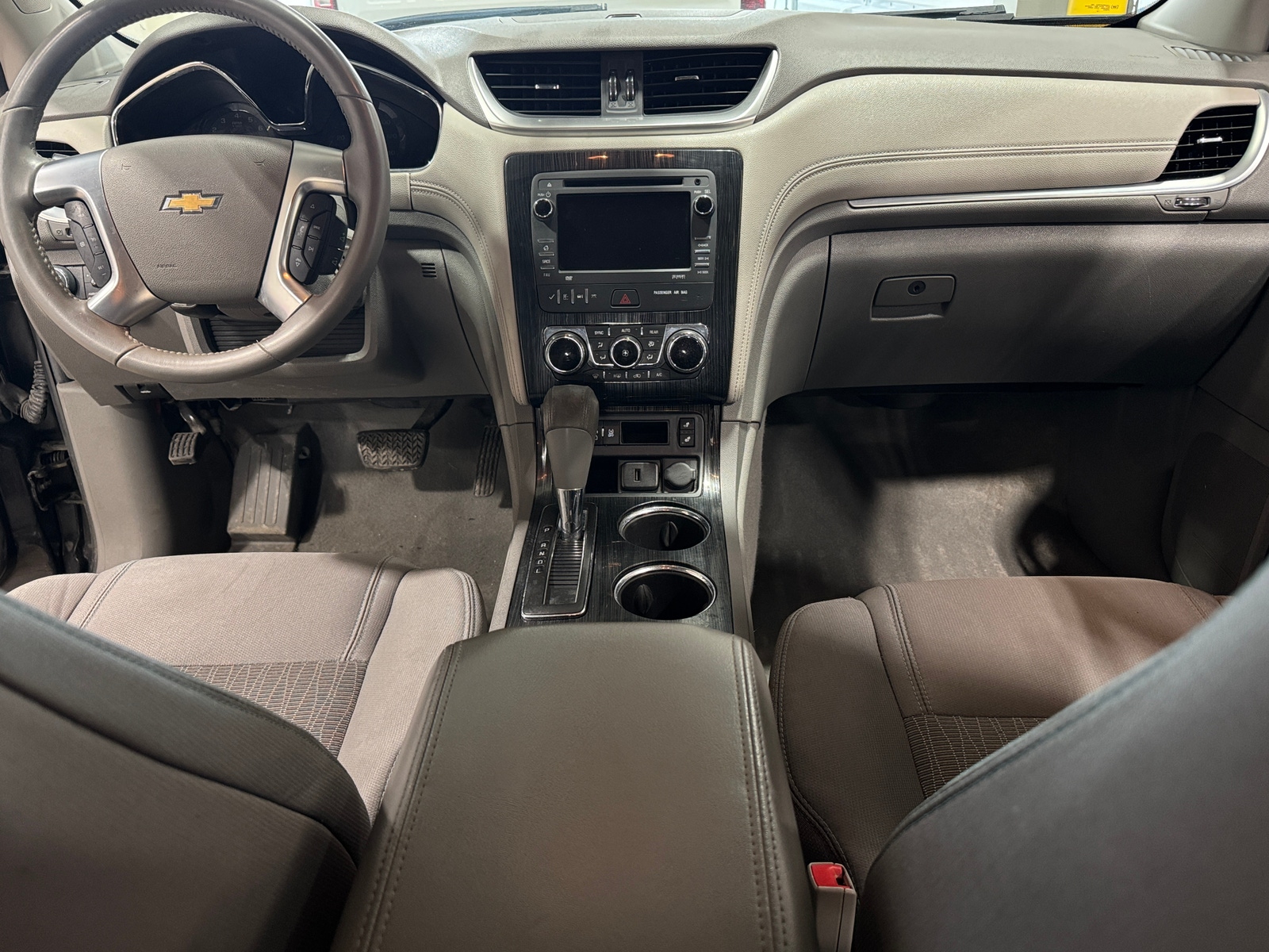 Thumbnail: 2016 Chevrolet Traverse - 3