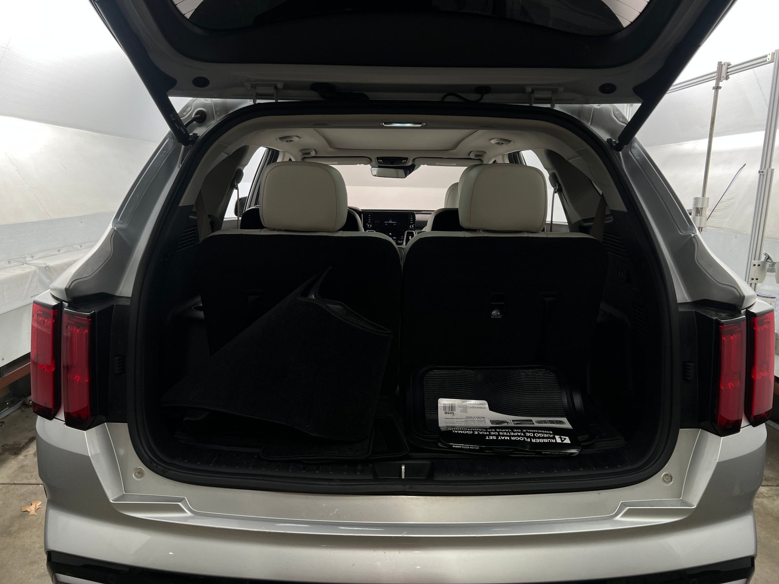 Thumbnail: 2022 Kia Sorento - 6