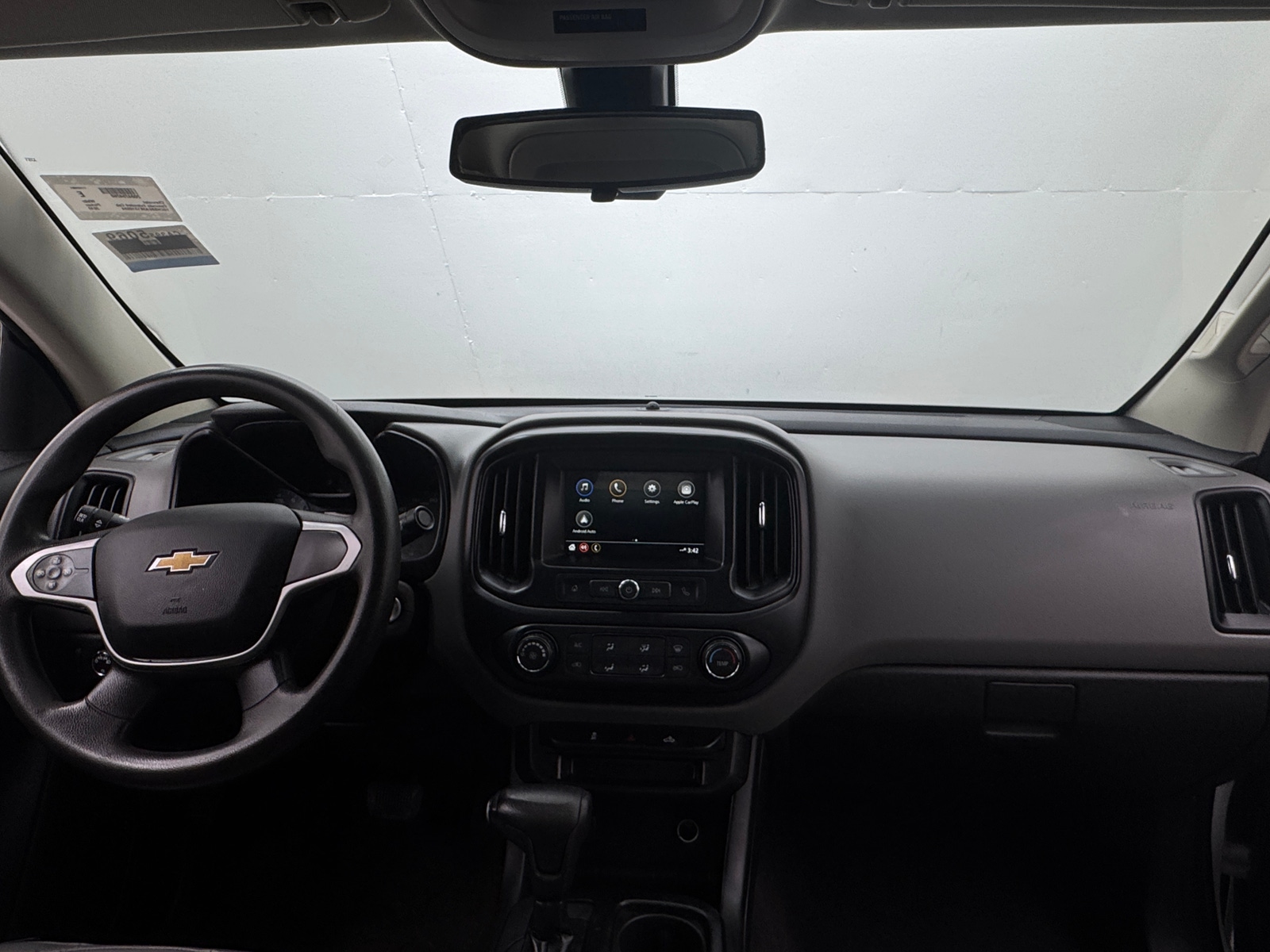 Thumbnail: 2019 Chevrolet Colorado - 3