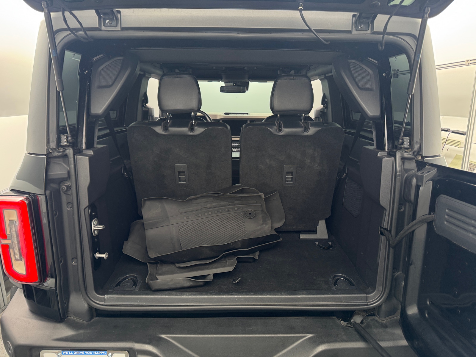 Thumbnail: 2023 Ford Bronco - 6