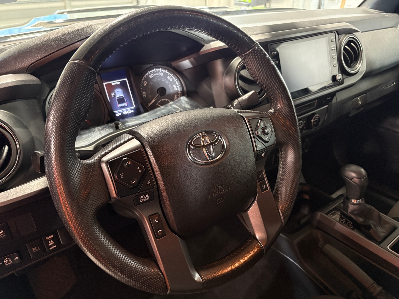 Thumbnail: 2022 Toyota Tacoma - 5