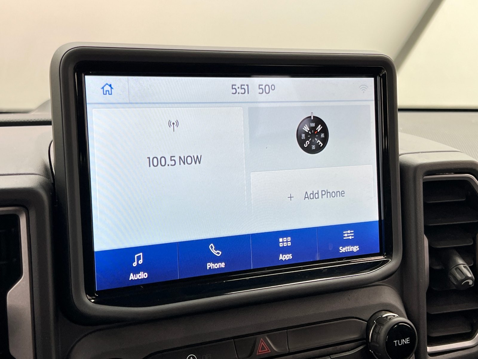 Thumbnail: 2022 Ford Bronco Sport - 4