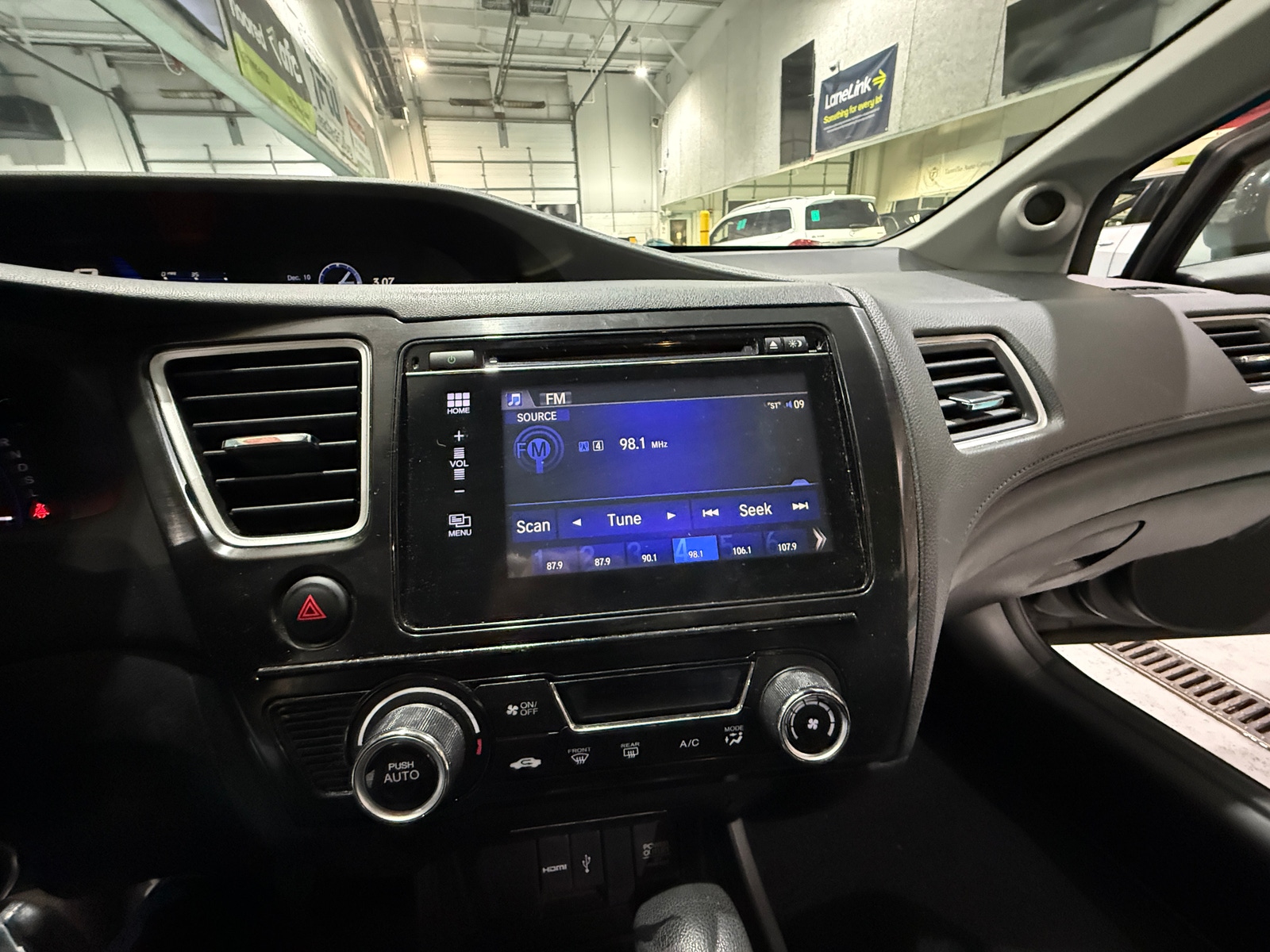 Thumbnail: 2015 Honda Civic - 4