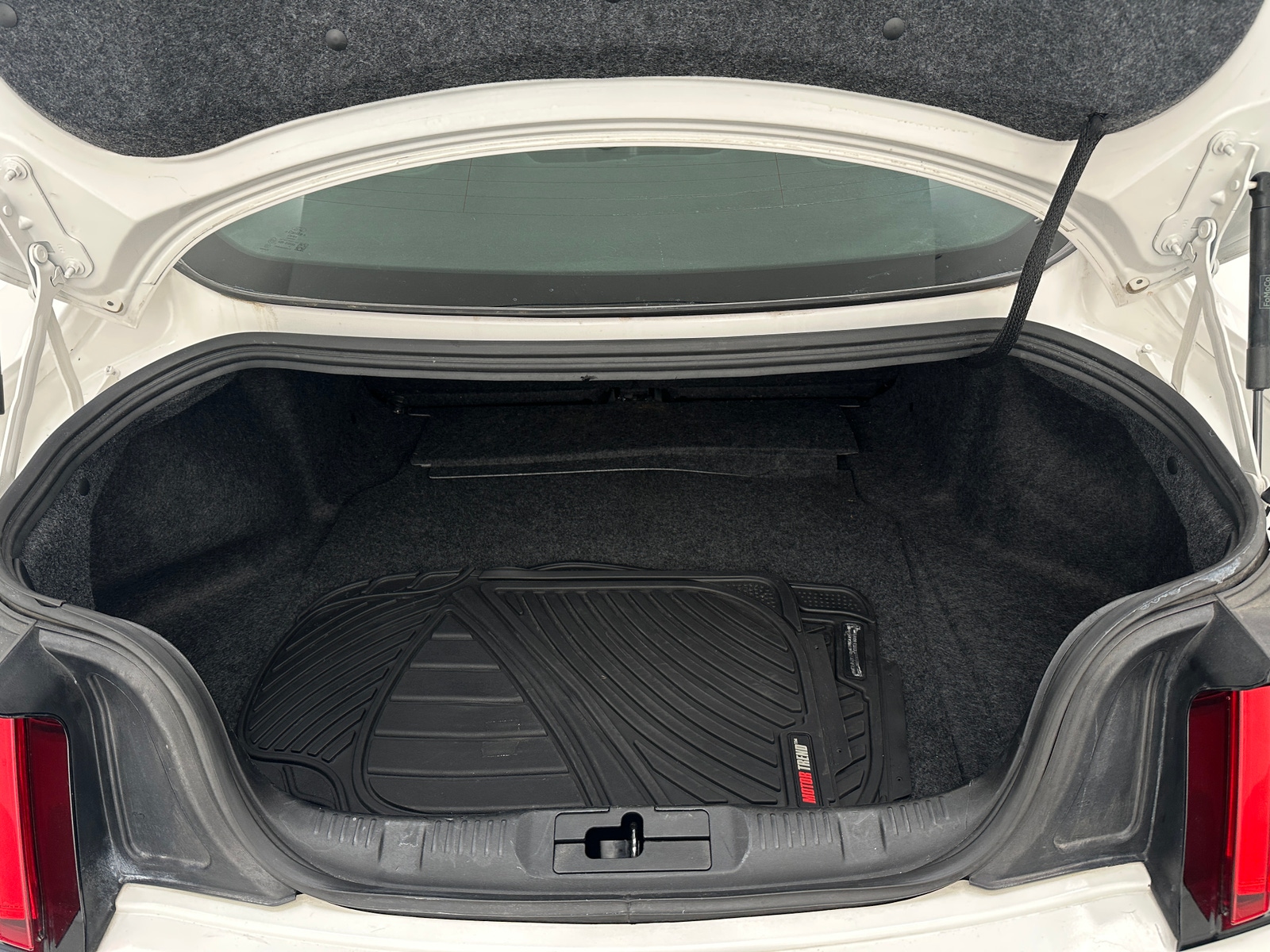 Thumbnail: 2017 Ford Mustang - 5