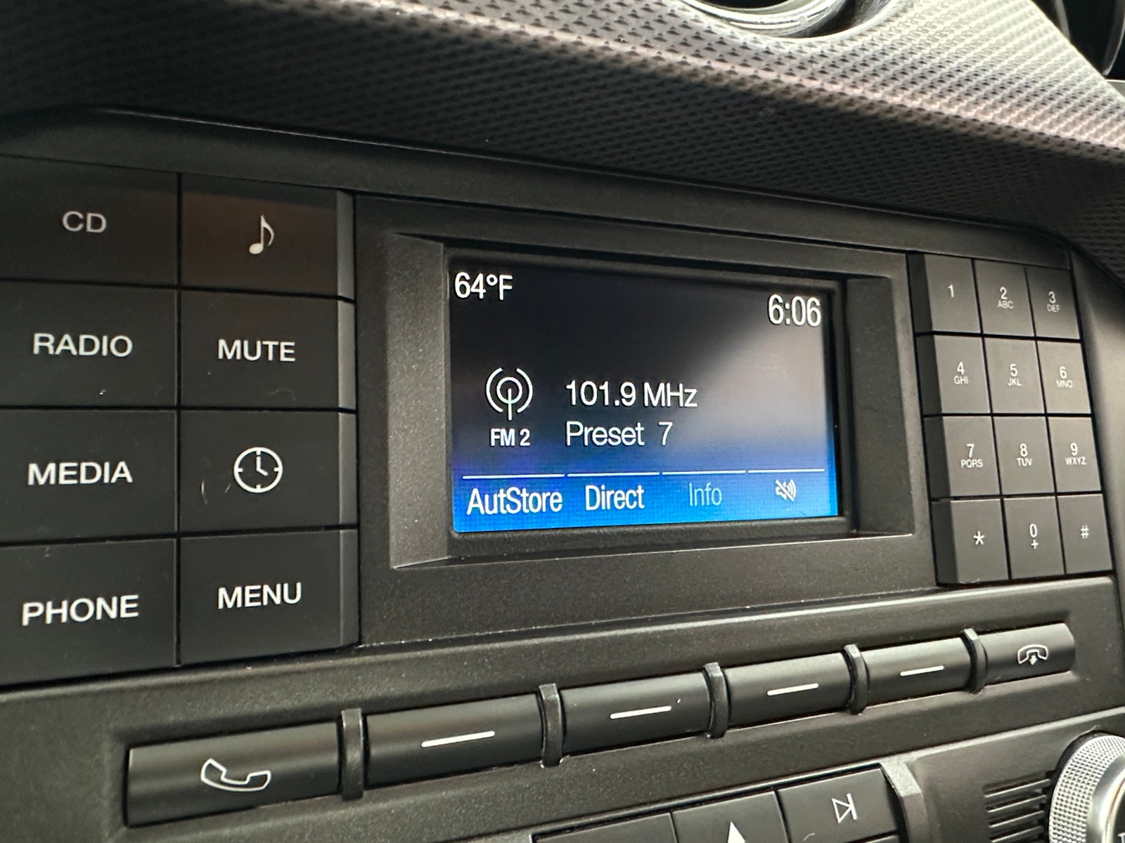 Thumbnail: 2017 Ford Mustang - 3