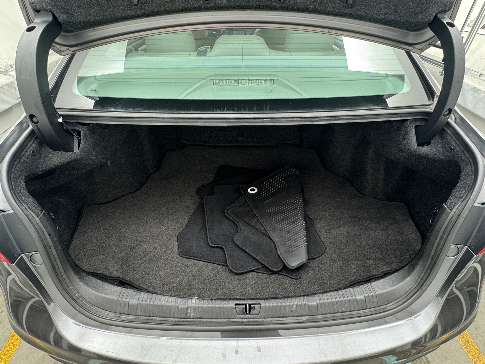 Thumbnail: 2013 Toyota Avalon - 7