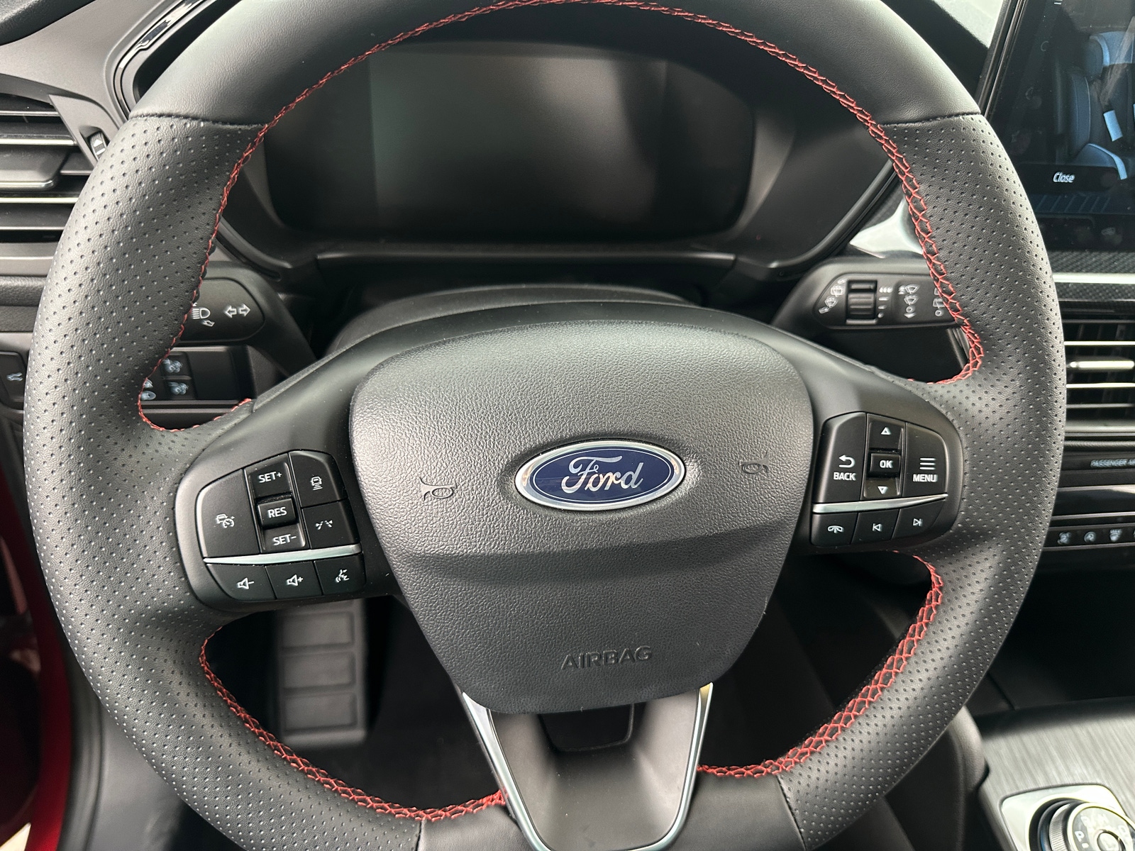 Thumbnail: 2024 Ford Escape - 4