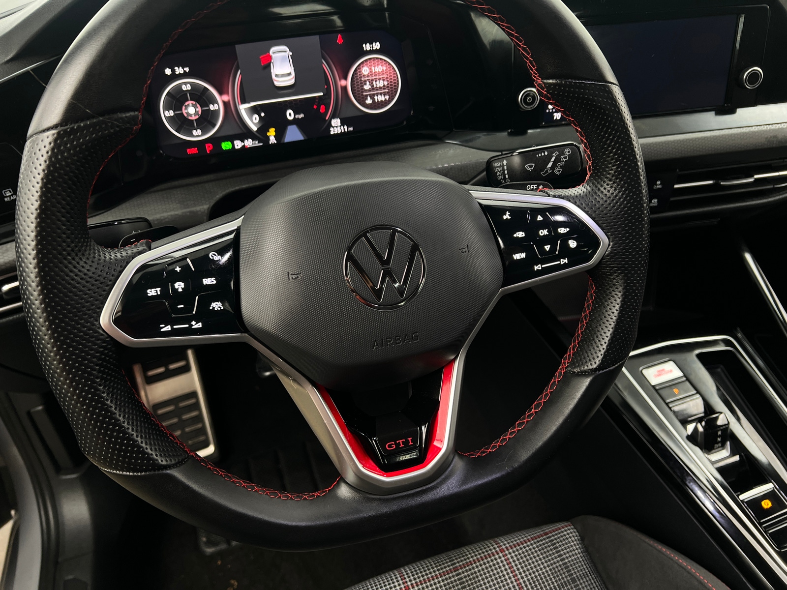 Thumbnail: 2023 Volkswagen Golf - 5