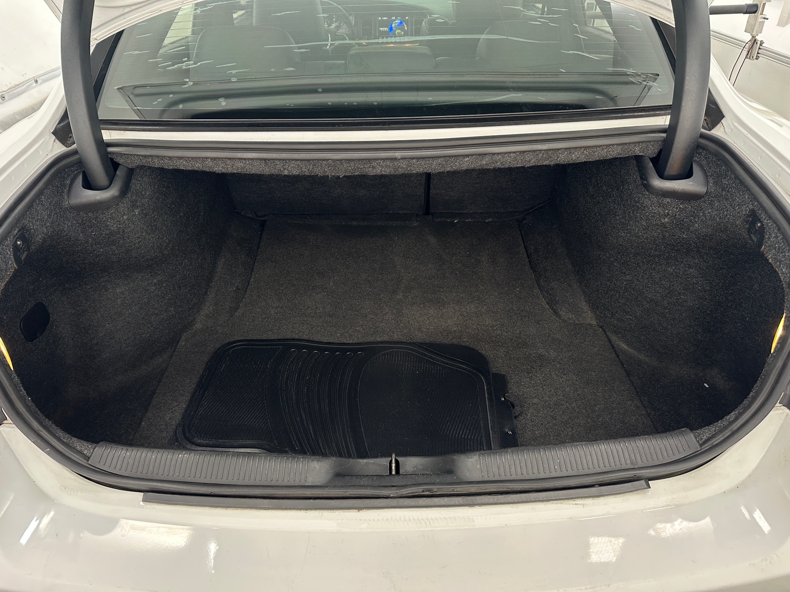 Thumbnail: 2018 Dodge Charger - 6