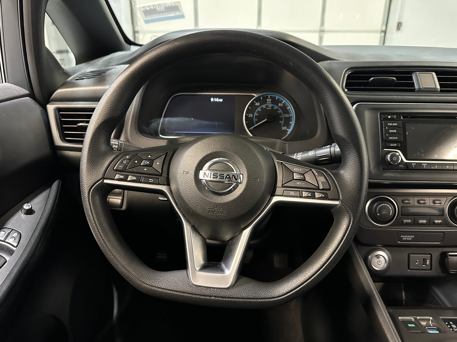 Thumbnail: 2019 Nissan Leaf - 5