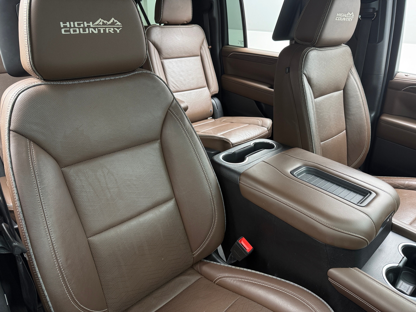 Thumbnail: 2021 Chevrolet Suburban - 2