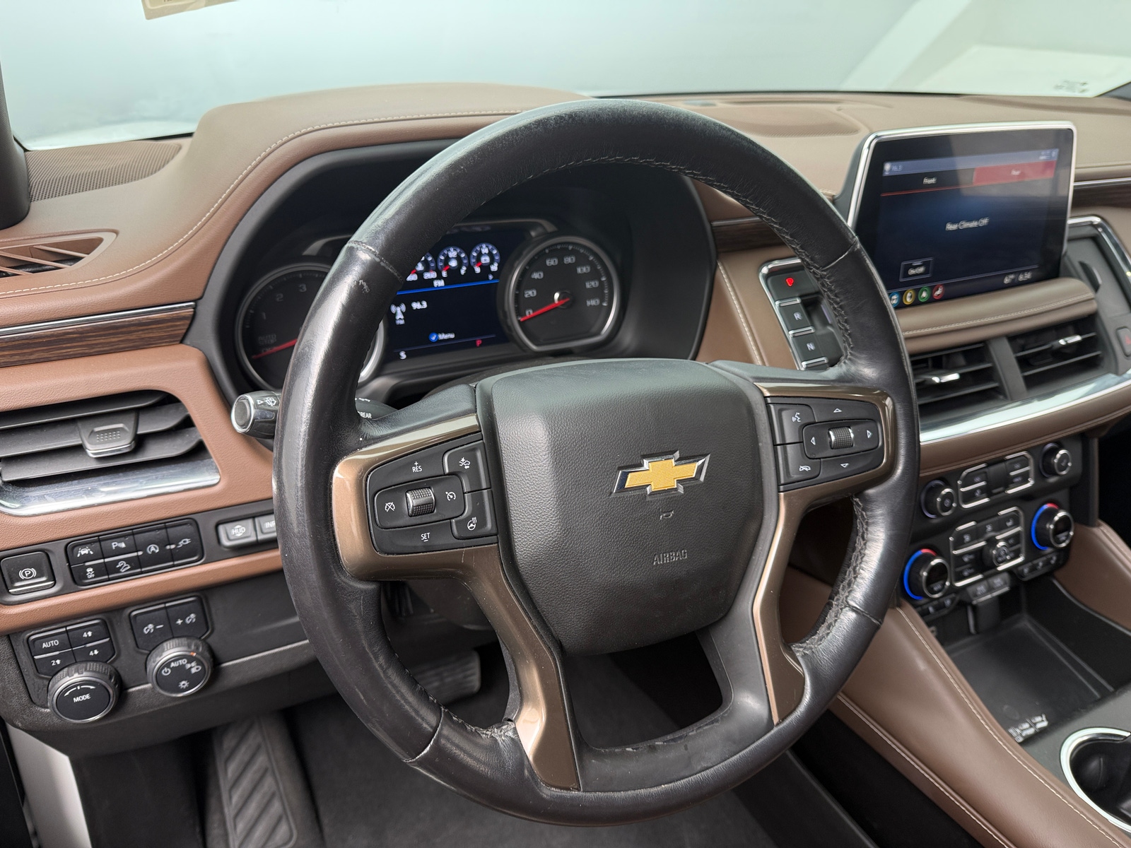 Thumbnail: 2021 Chevrolet Suburban - 5