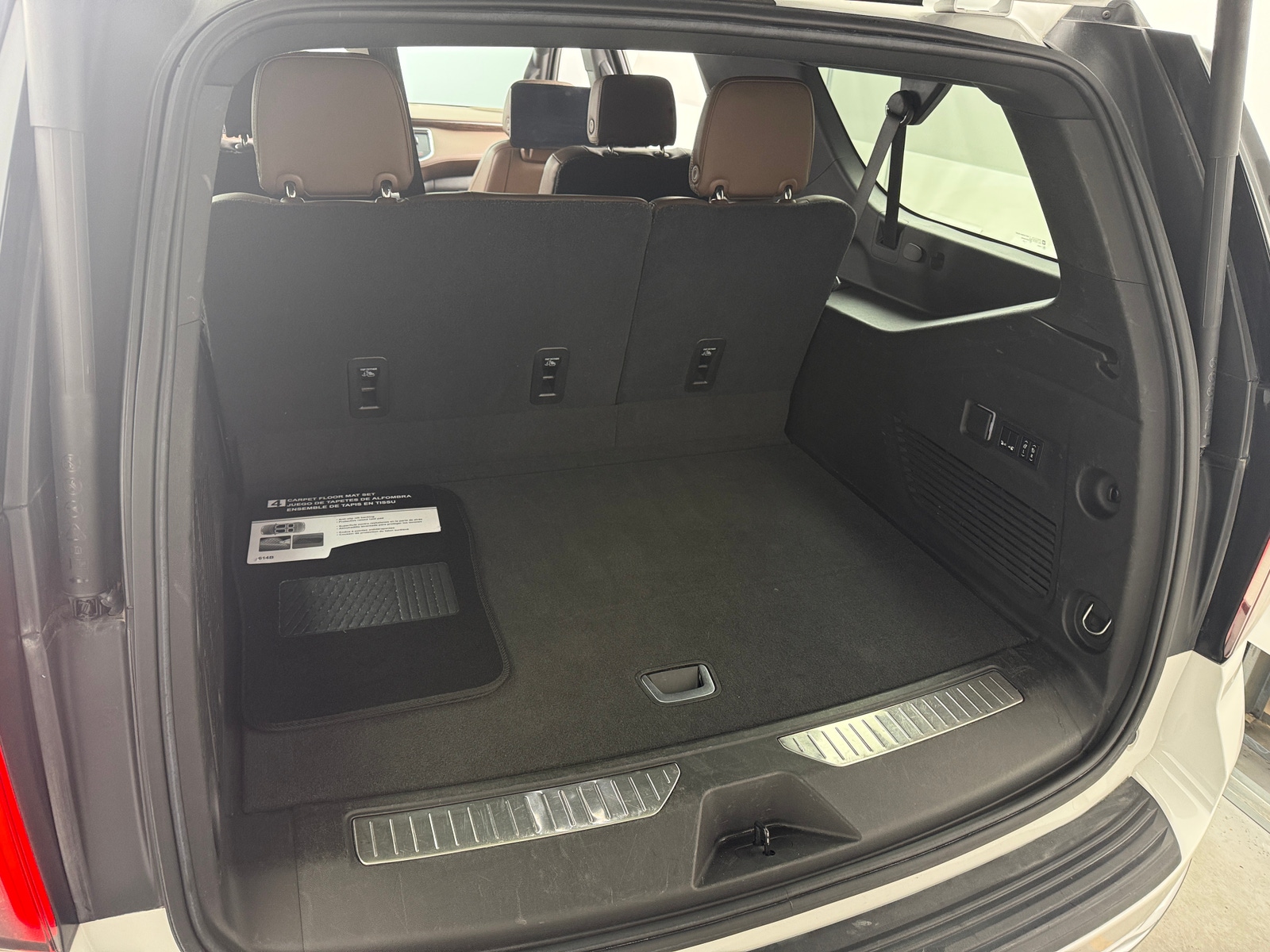 Thumbnail: 2021 Chevrolet Suburban - 7