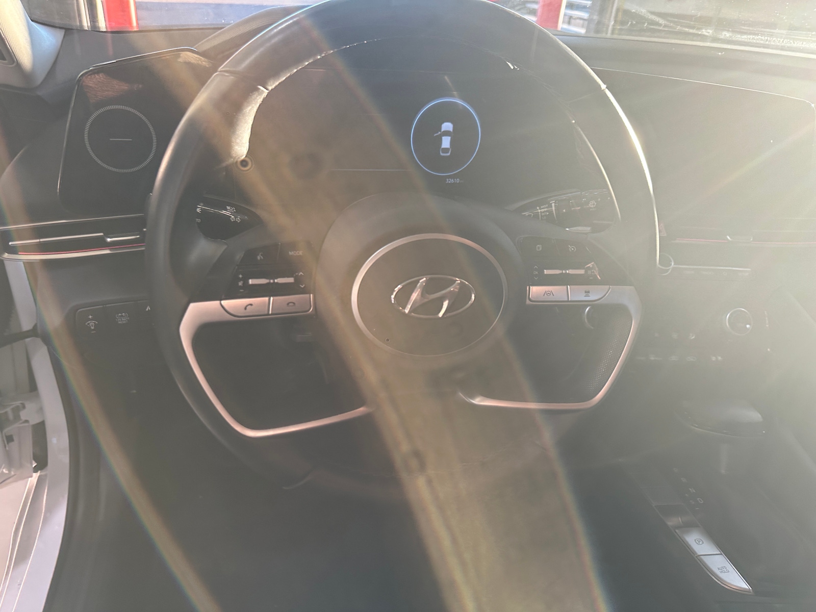 Thumbnail: 2023 Hyundai Elantra - 4