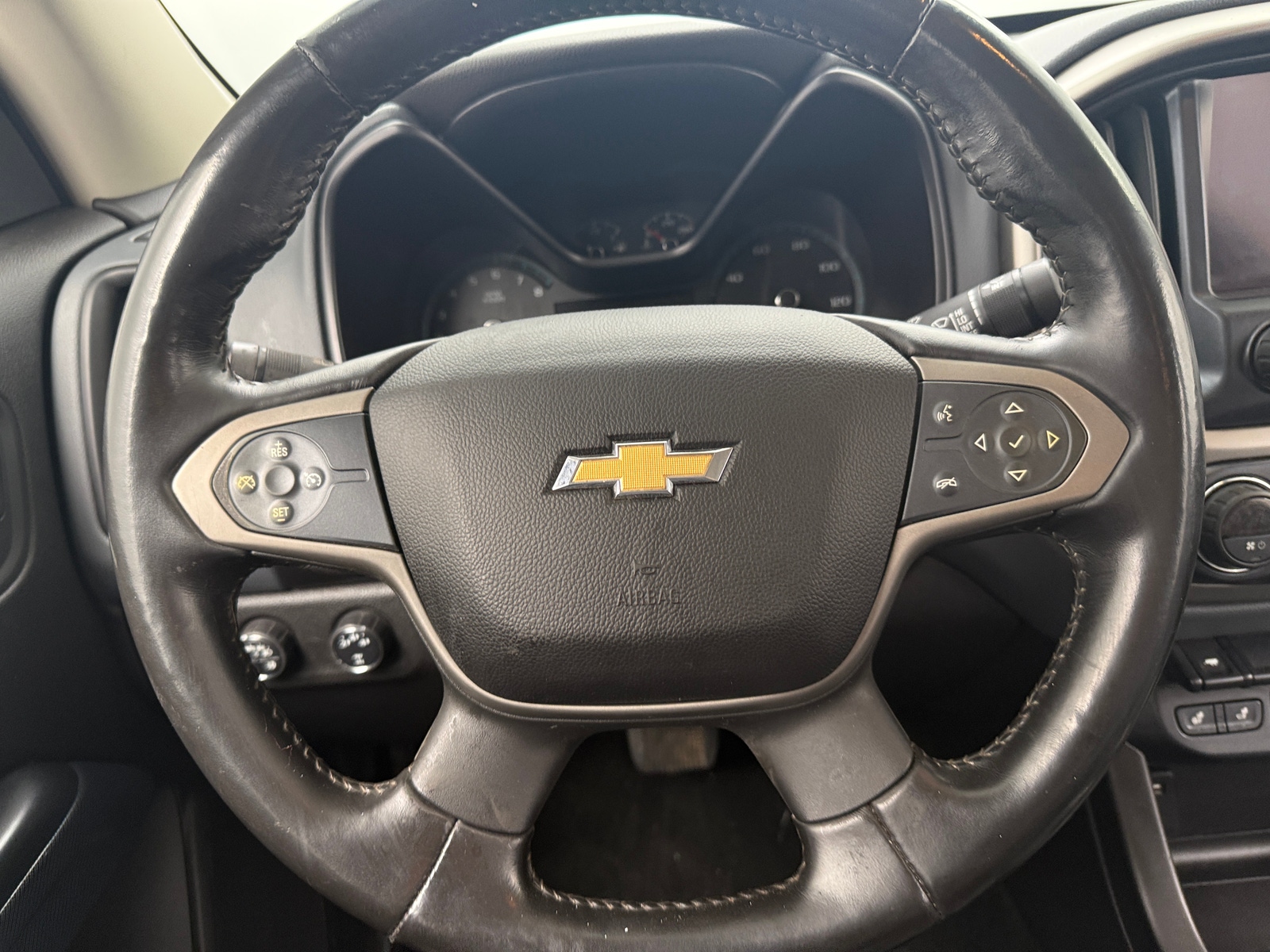 Thumbnail: 2016 Chevrolet Colorado - 4