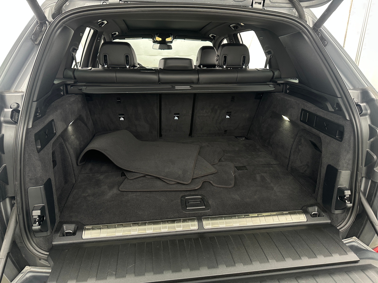 Thumbnail: 2025 BMW X5 - 6