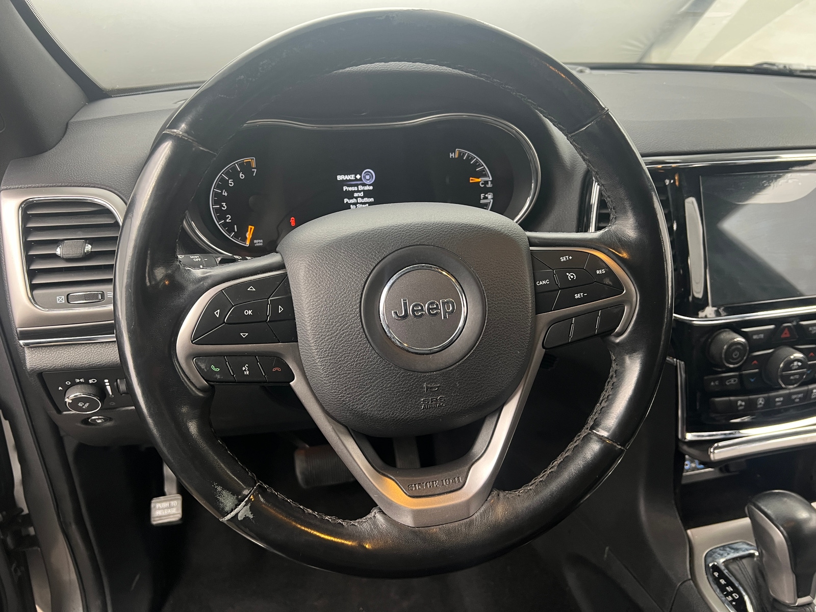 Thumbnail: 2019 Jeep Grand Cherokee - 4