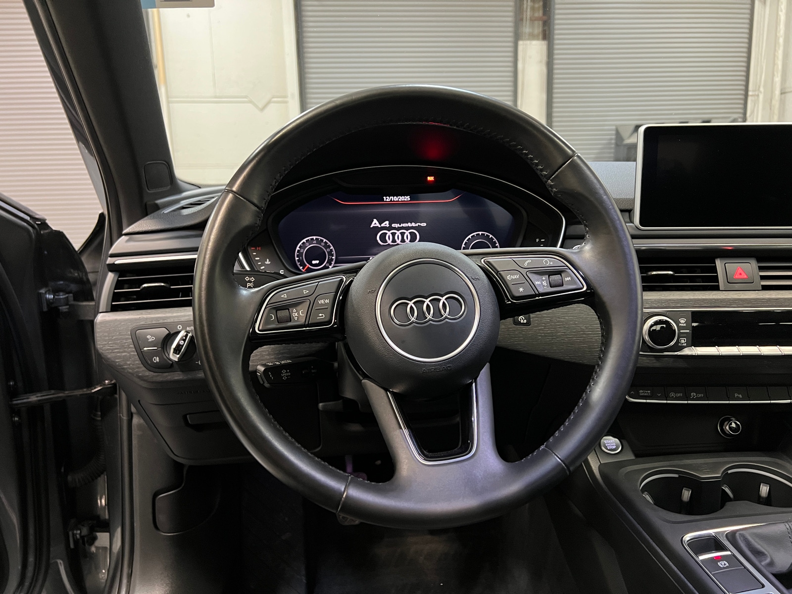 Thumbnail: 2017 Audi A4 - 4