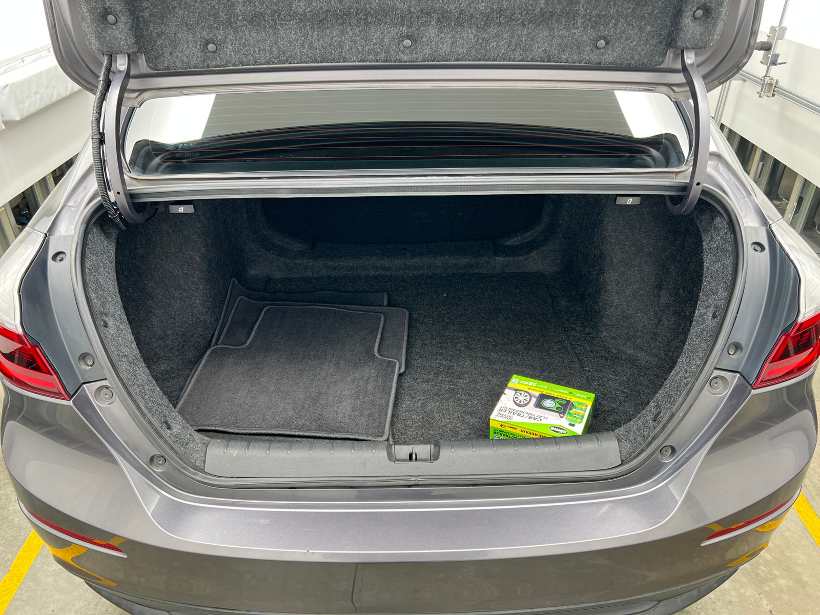 Thumbnail: 2020 Honda Insight - 7