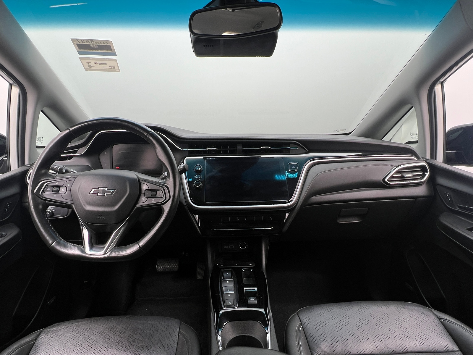 Thumbnail: 2023 Chevrolet Bolt EV - 2