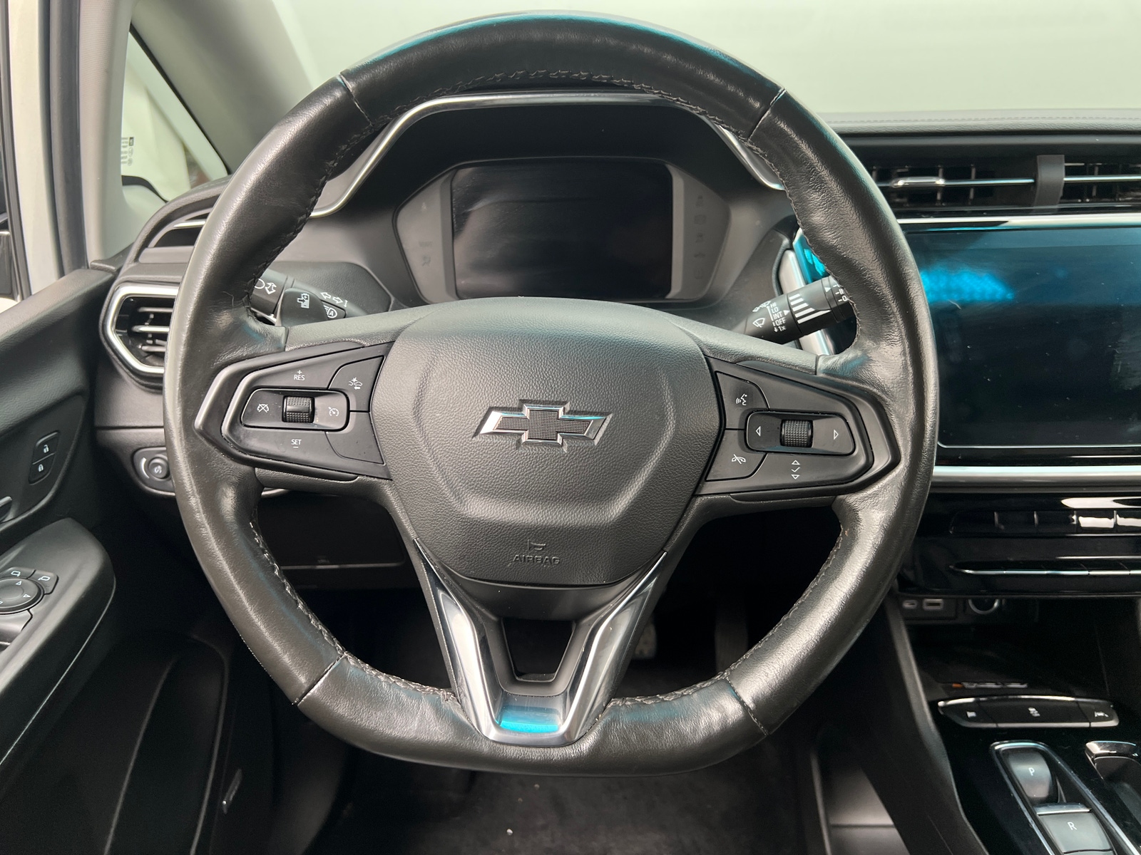 Thumbnail: 2023 Chevrolet Bolt EV - 4