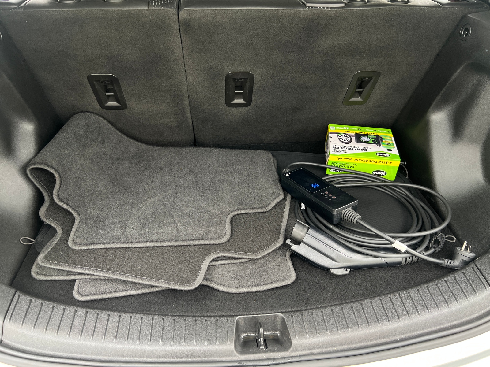 Thumbnail: 2023 Chevrolet Bolt EV - 6