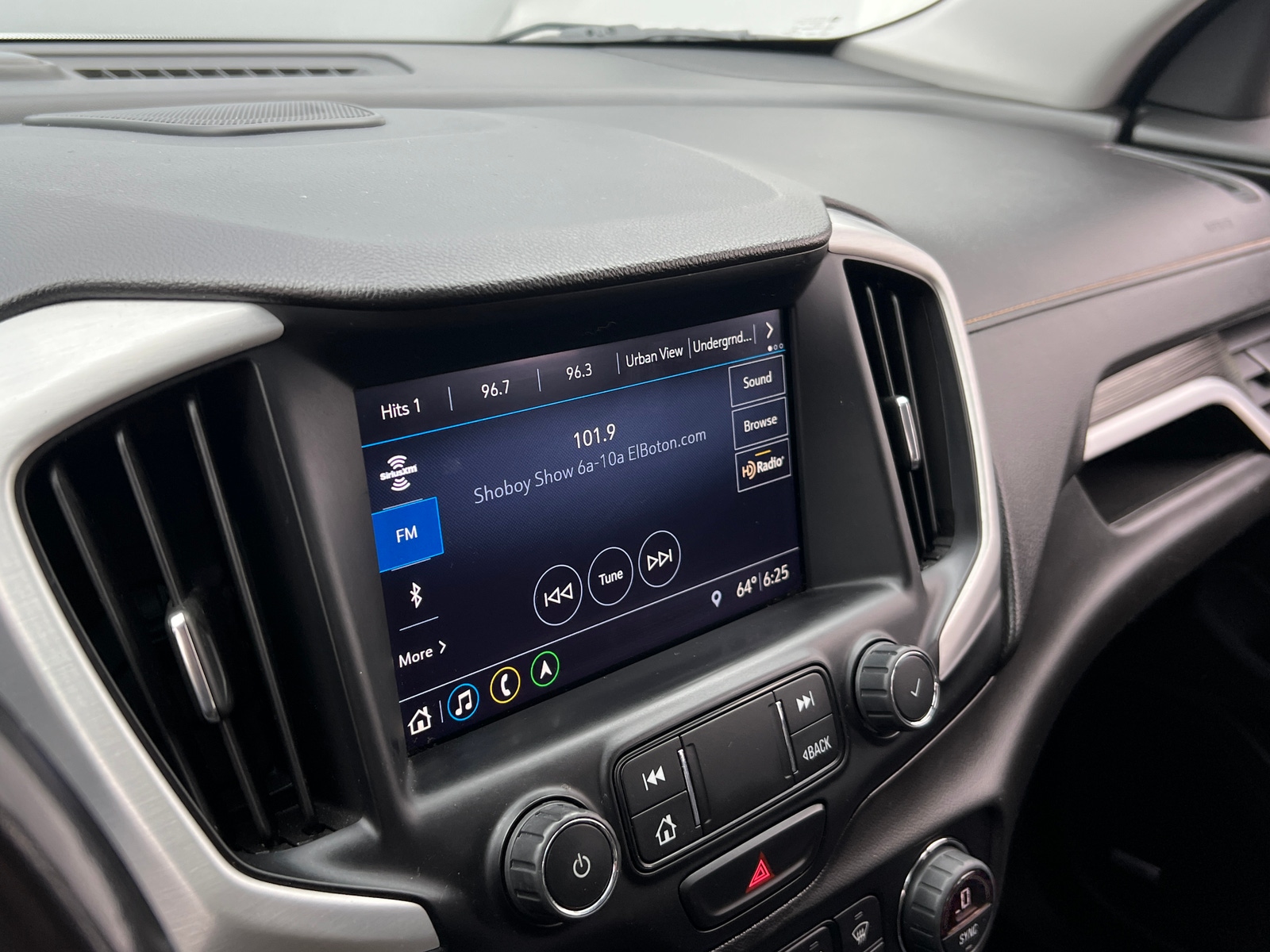 Thumbnail: 2020 GMC Terrain - 3