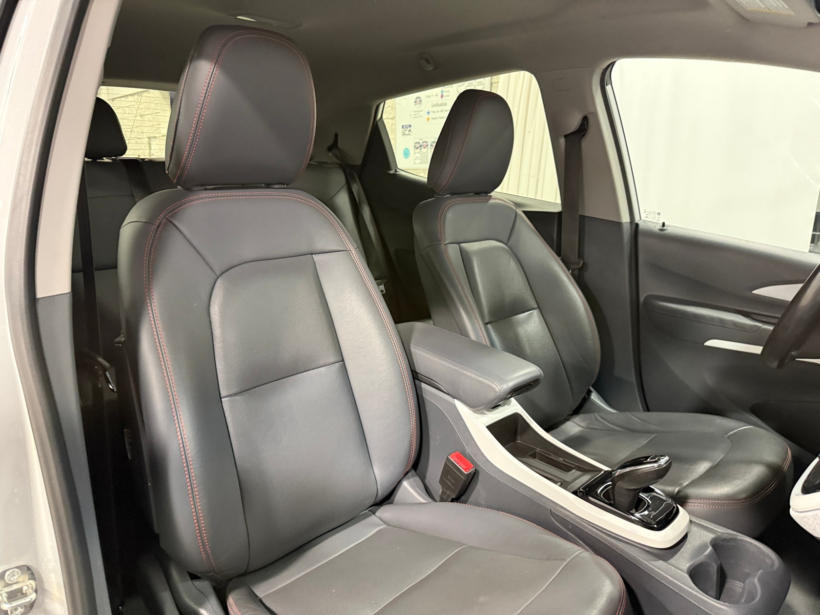 Thumbnail: 2020 Chevrolet Bolt EV - 2