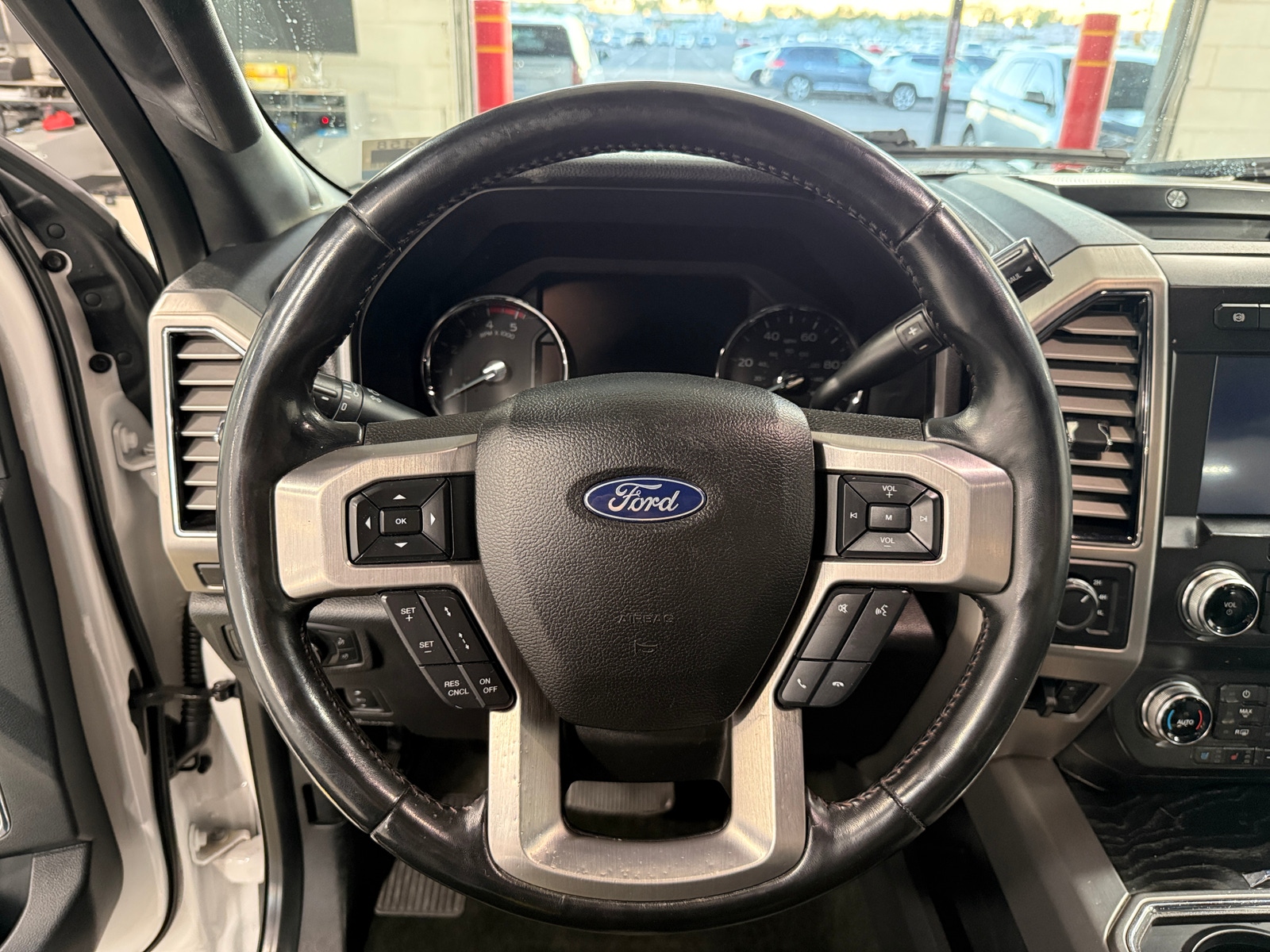 Thumbnail: 2019 Ford Econoline - 4