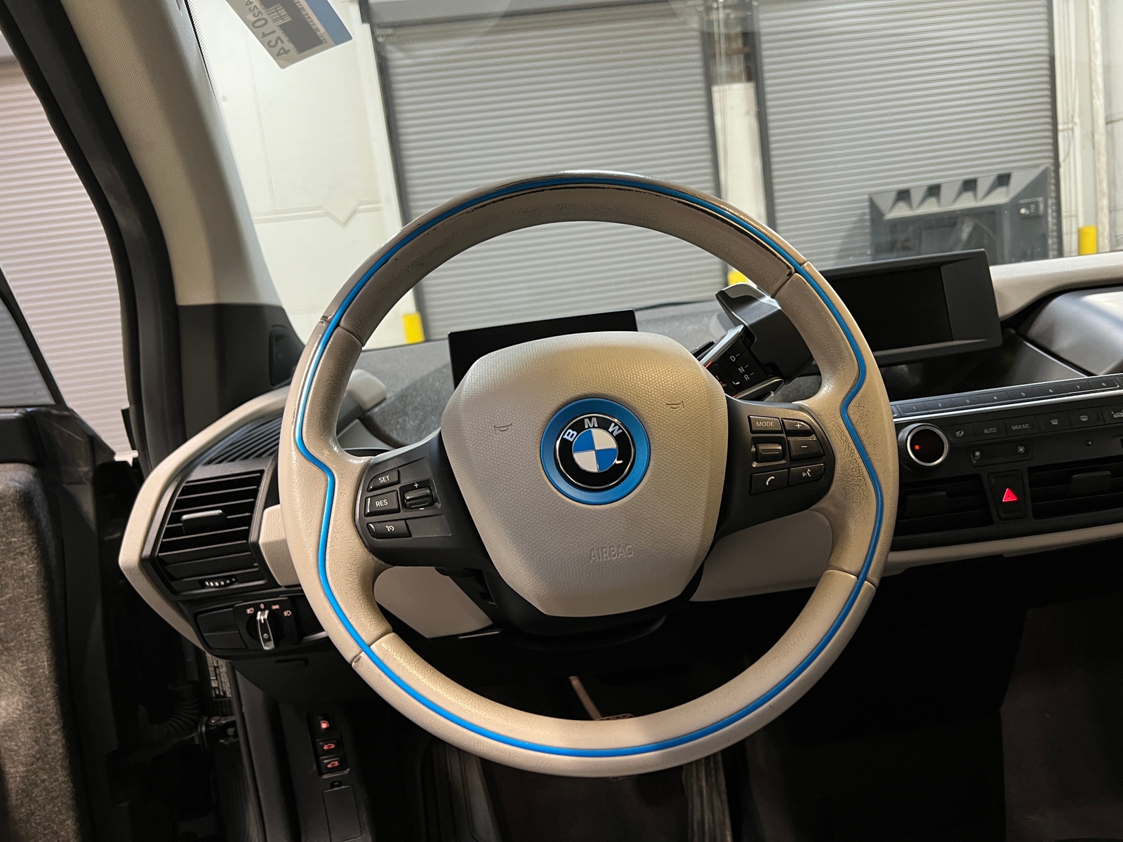 Thumbnail: 2018 BMW i3 - 5