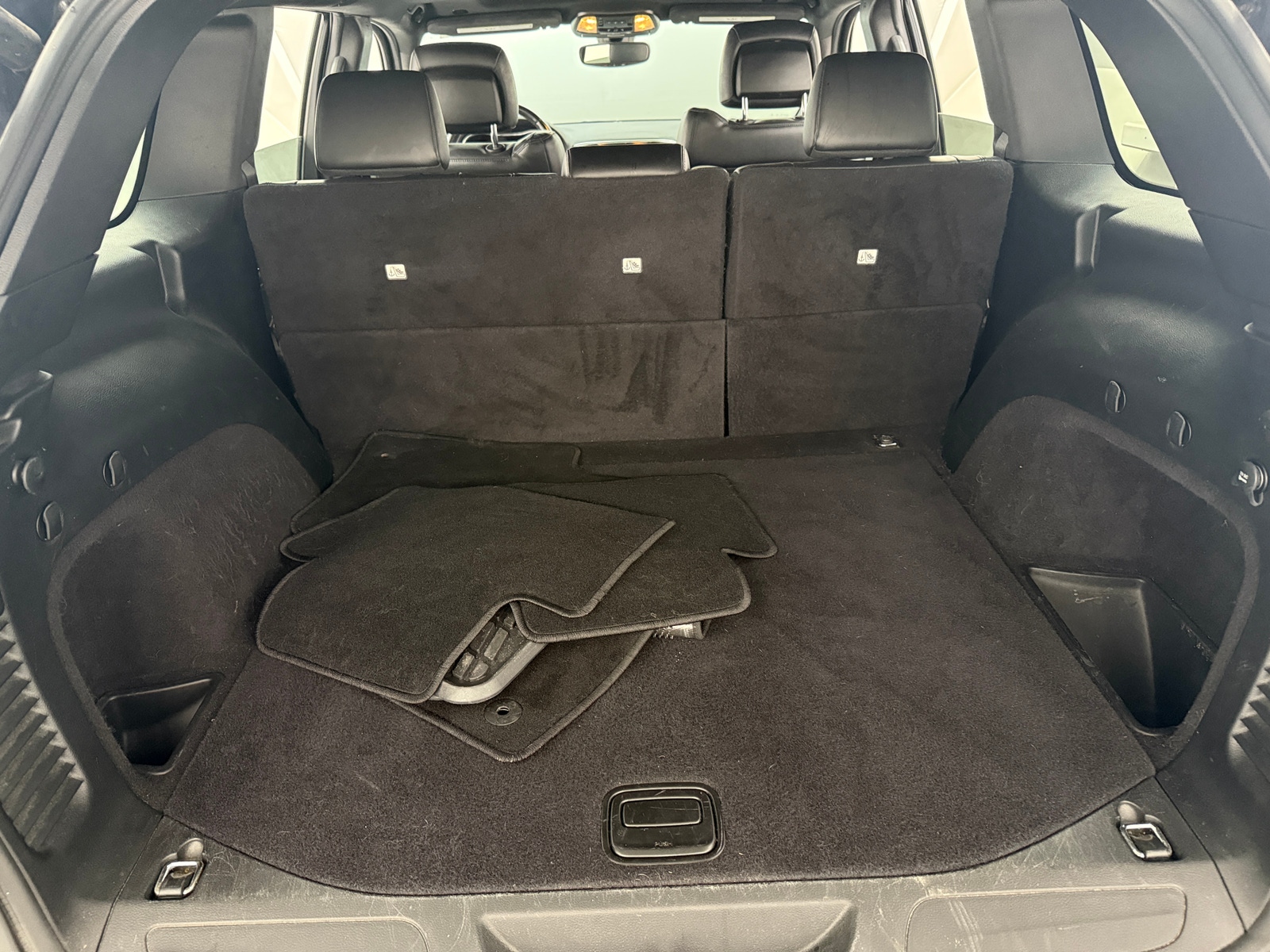 Thumbnail: 2020 Jeep Grand Cherokee - 7