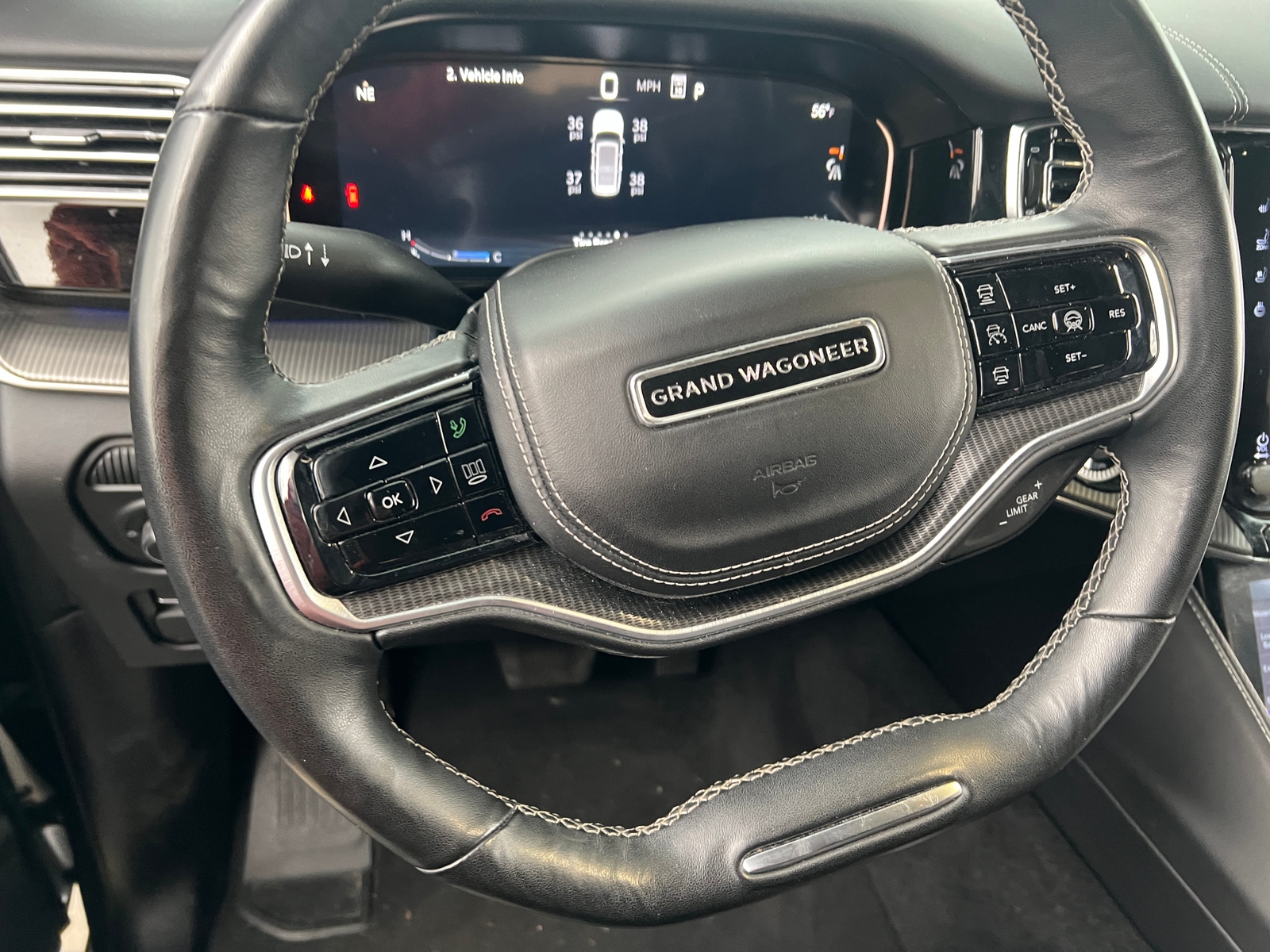 Thumbnail: 2023 Jeep Grand Wagoneer - 4