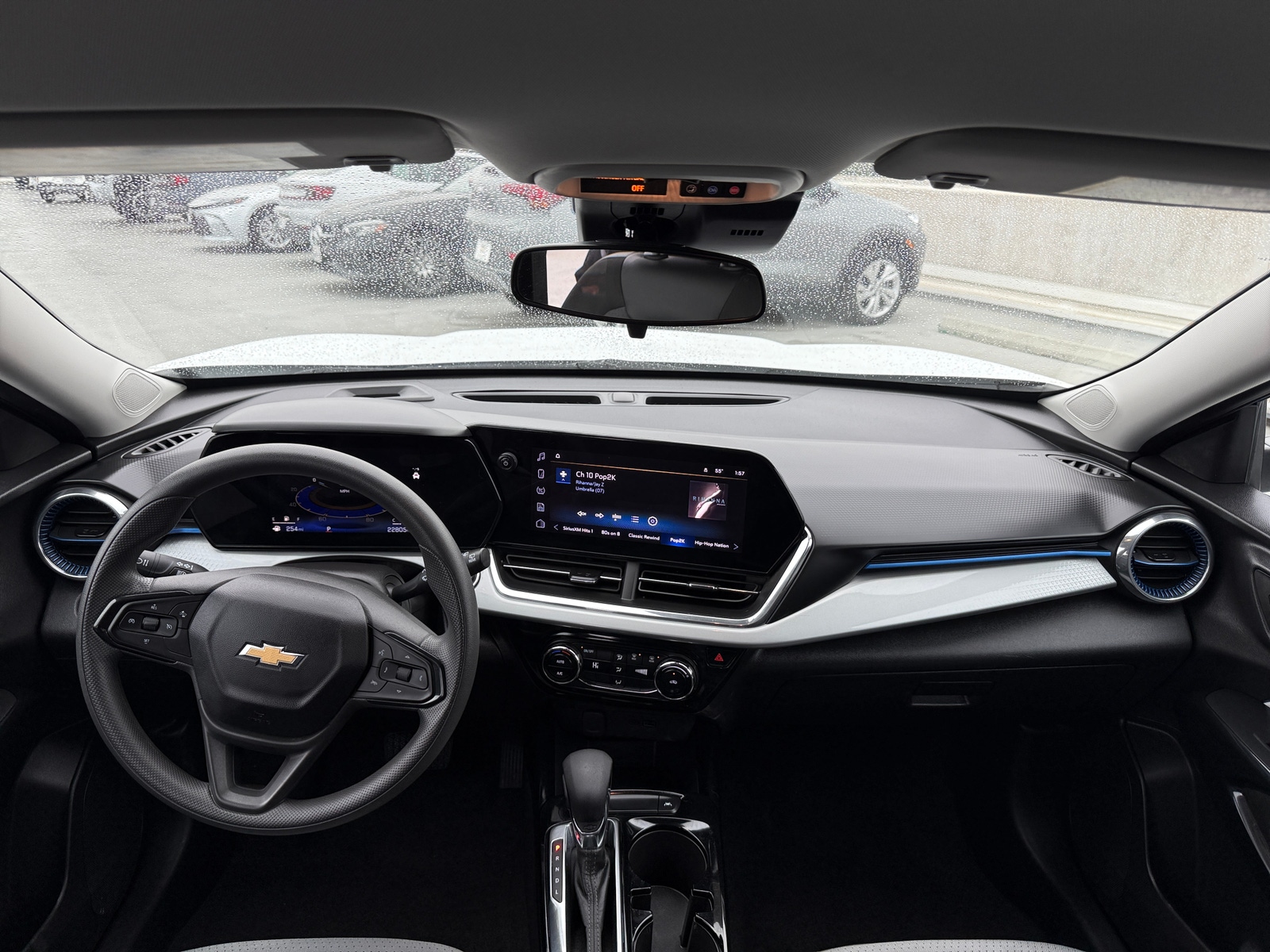 Thumbnail: 2025 Chevrolet Trax - 3