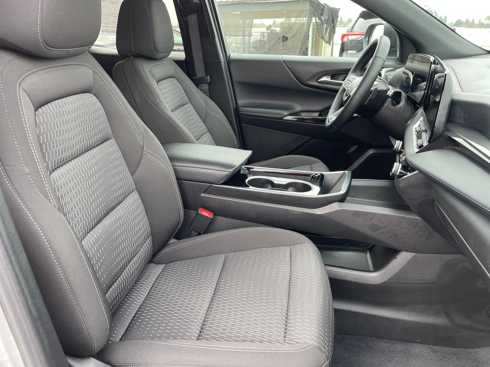 Thumbnail: 2025 Chevrolet Equinox - 2