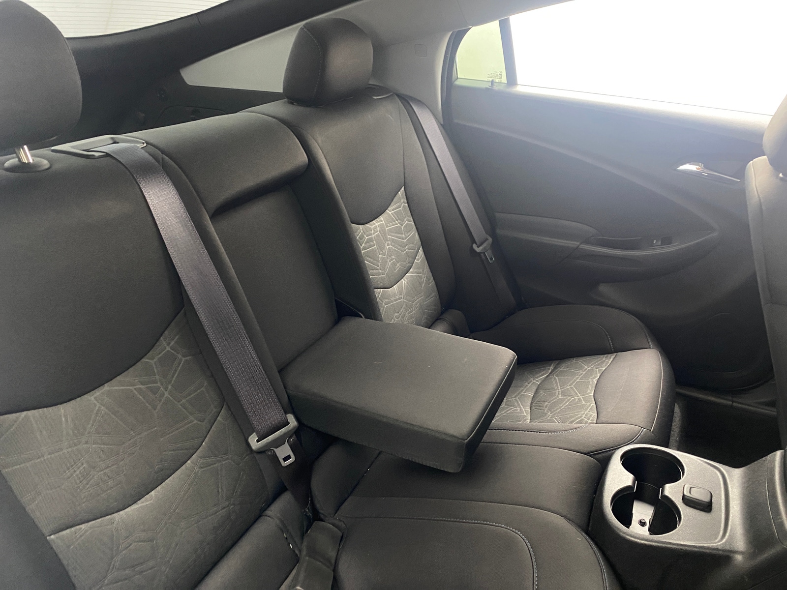 Thumbnail: 2017 Chevrolet Volt - 6