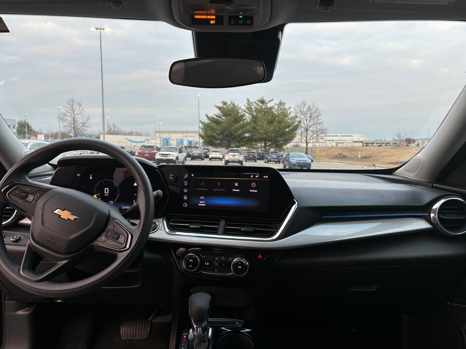 Thumbnail: 2025 Chevrolet Trax - 3