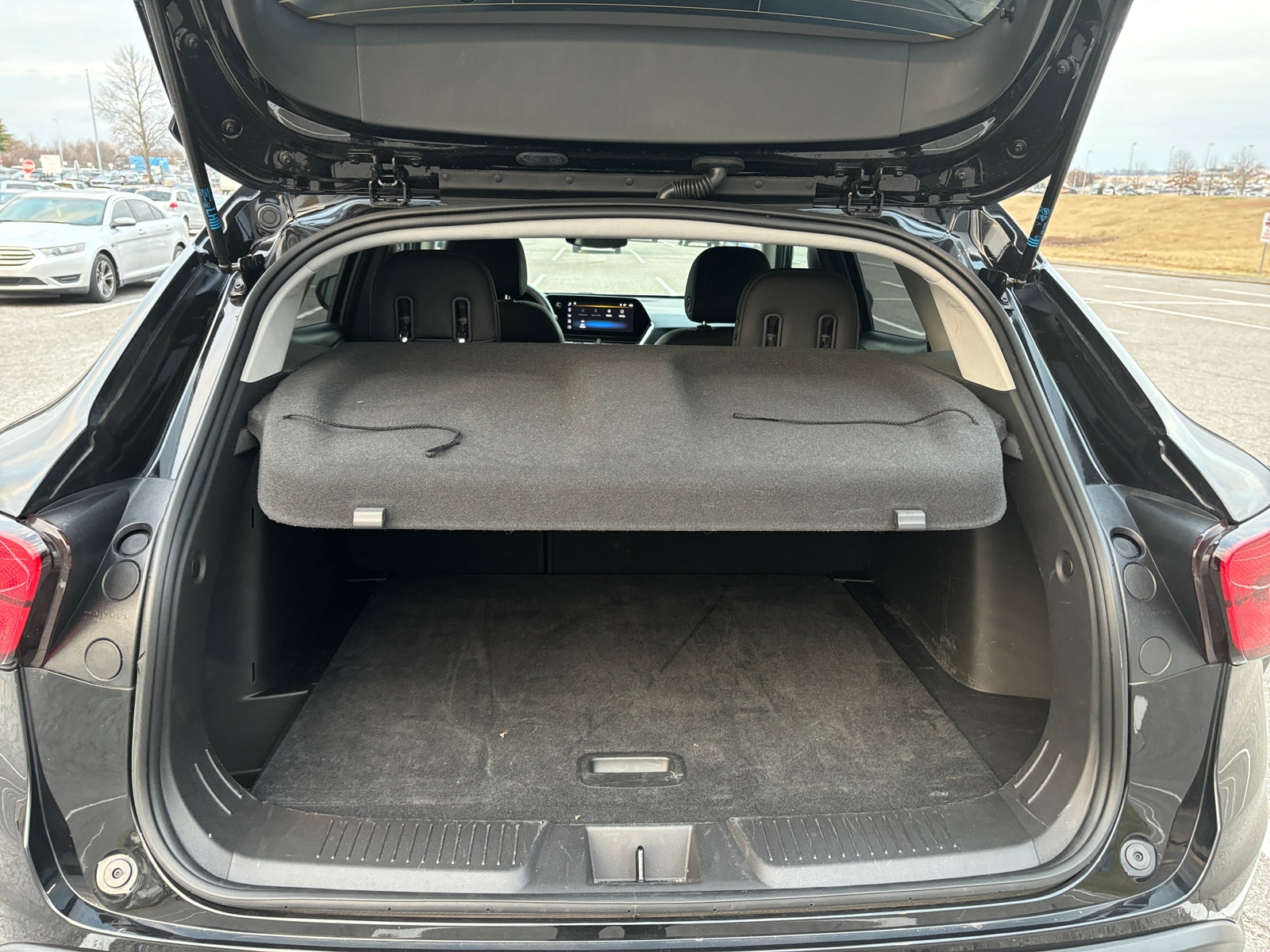 Thumbnail: 2025 Chevrolet Trax - 6