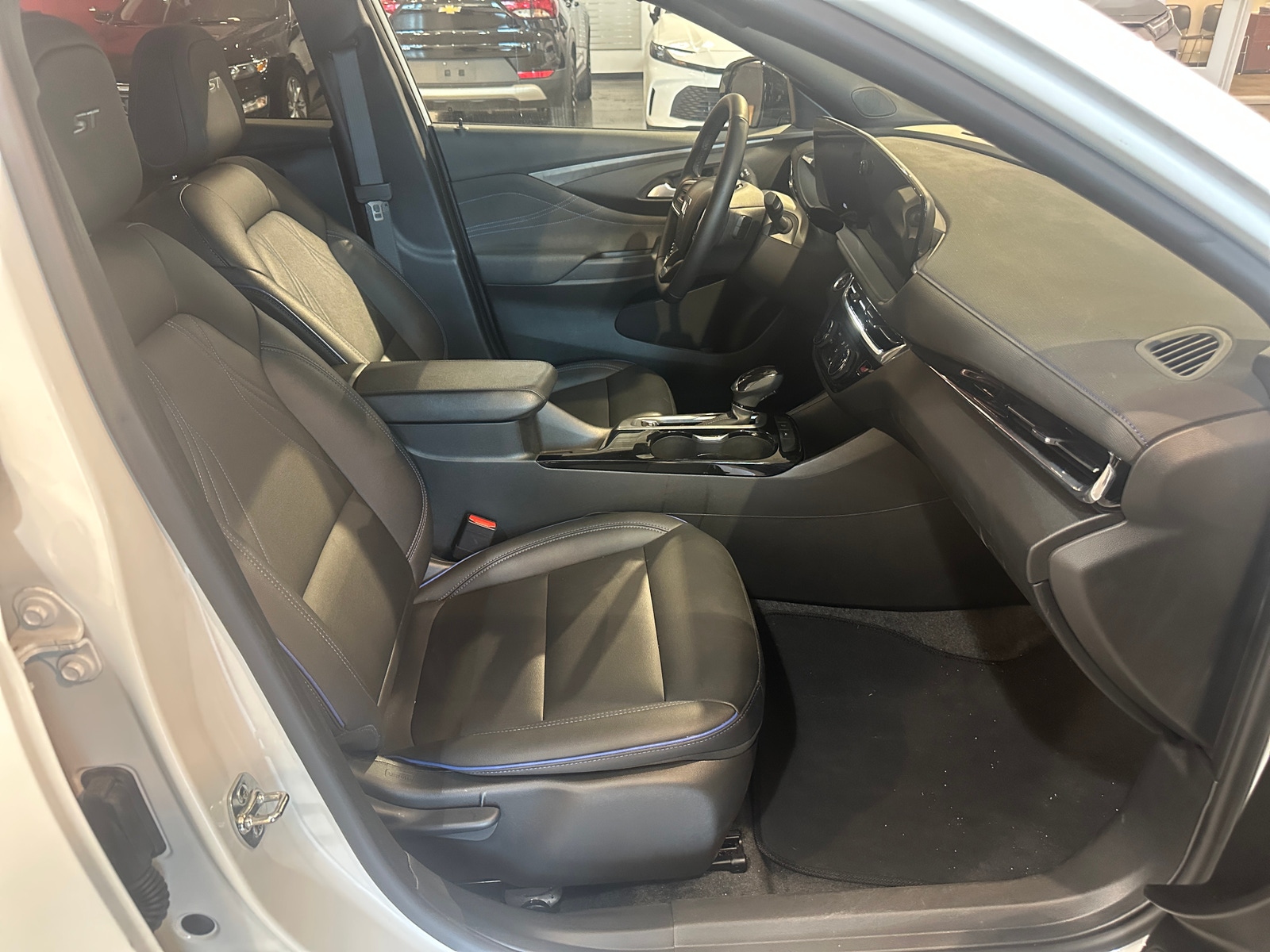 Thumbnail: 2025 Buick Envista - 2