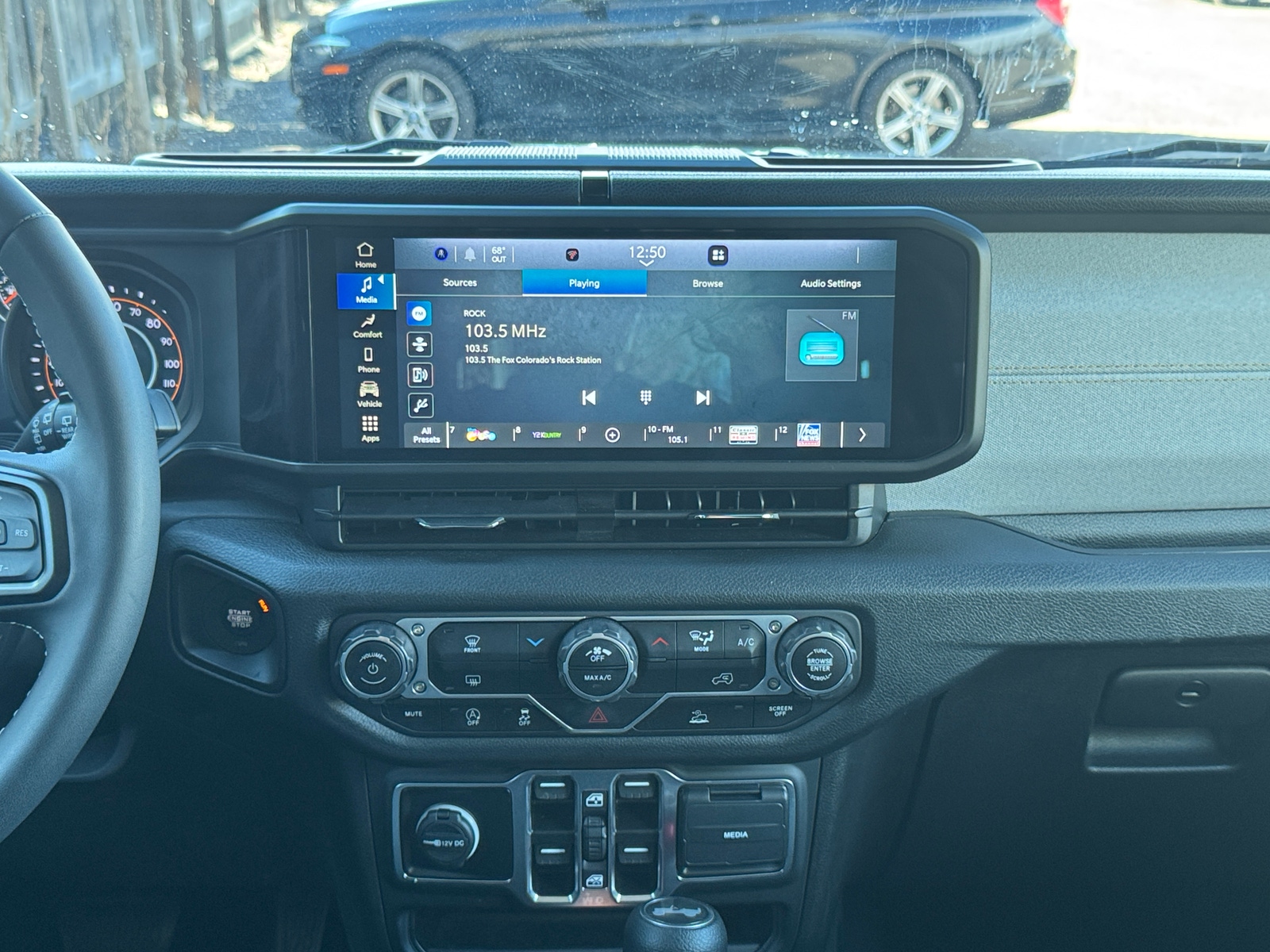 Thumbnail: 2025 Jeep Wrangler - 4