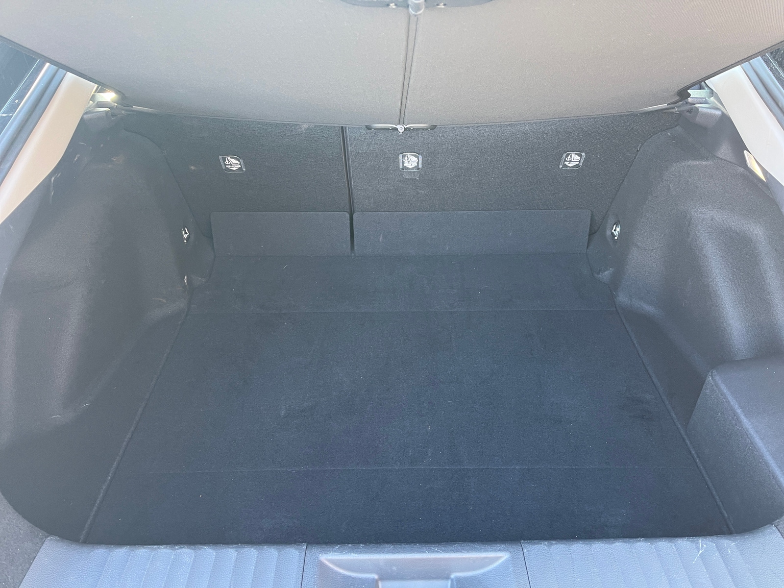 Thumbnail: 2025 Toyota Prius - 4