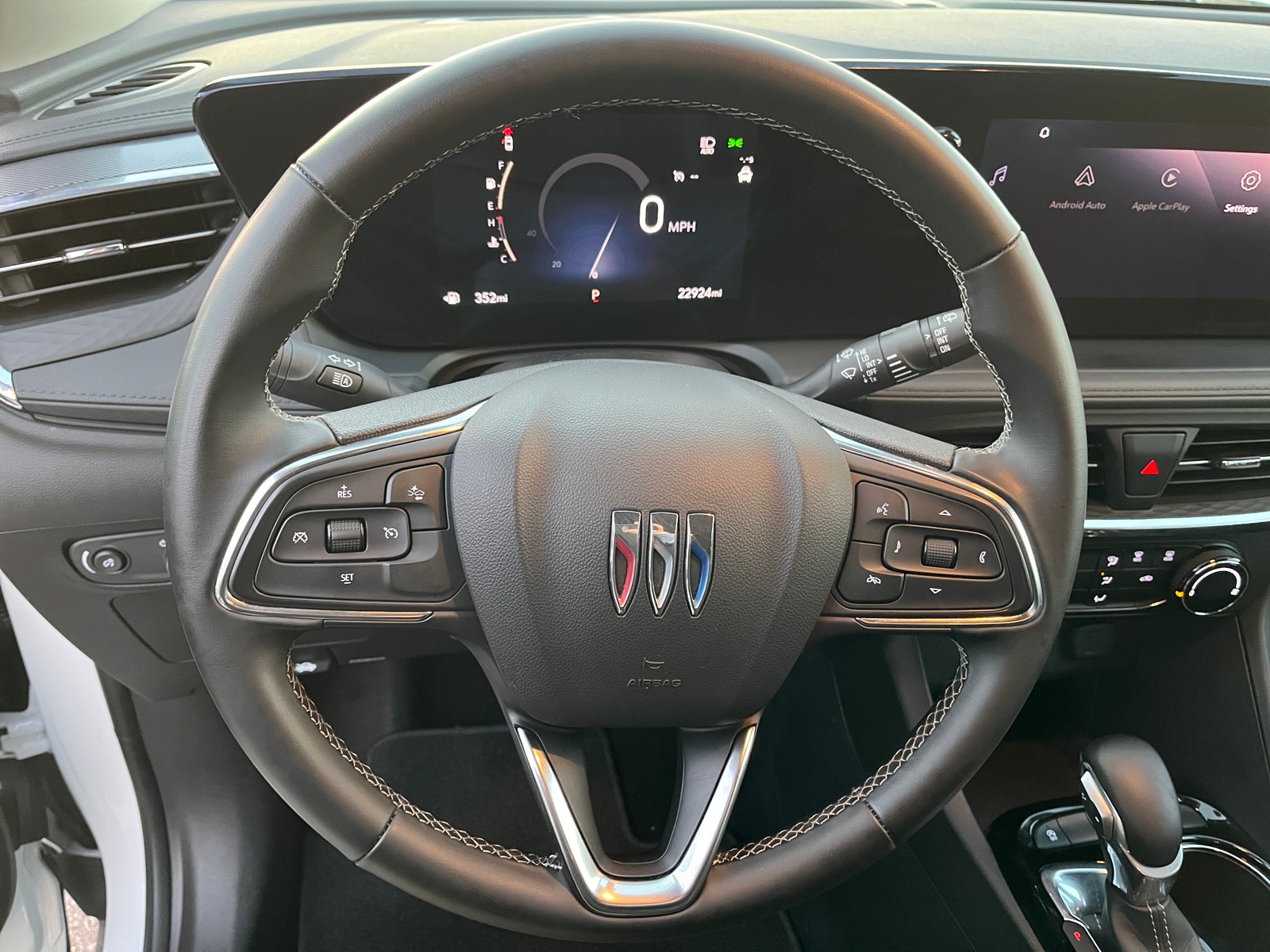 Thumbnail: 2025 Buick Encore GX - 5