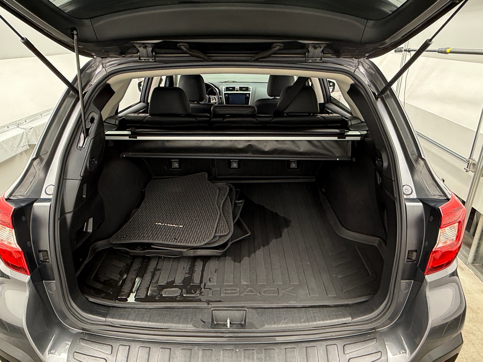 Thumbnail: 2018 Subaru Outback - 6