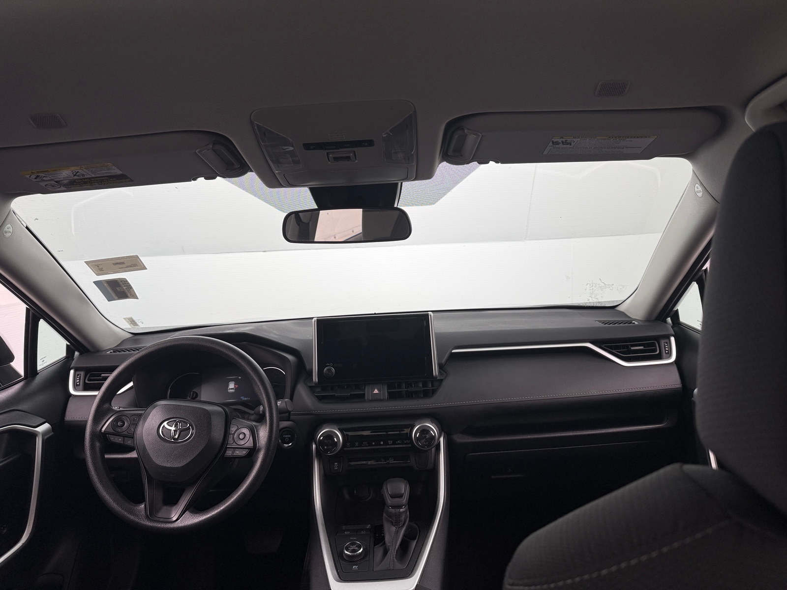 Thumbnail: 2025 Toyota RAV4 - 3