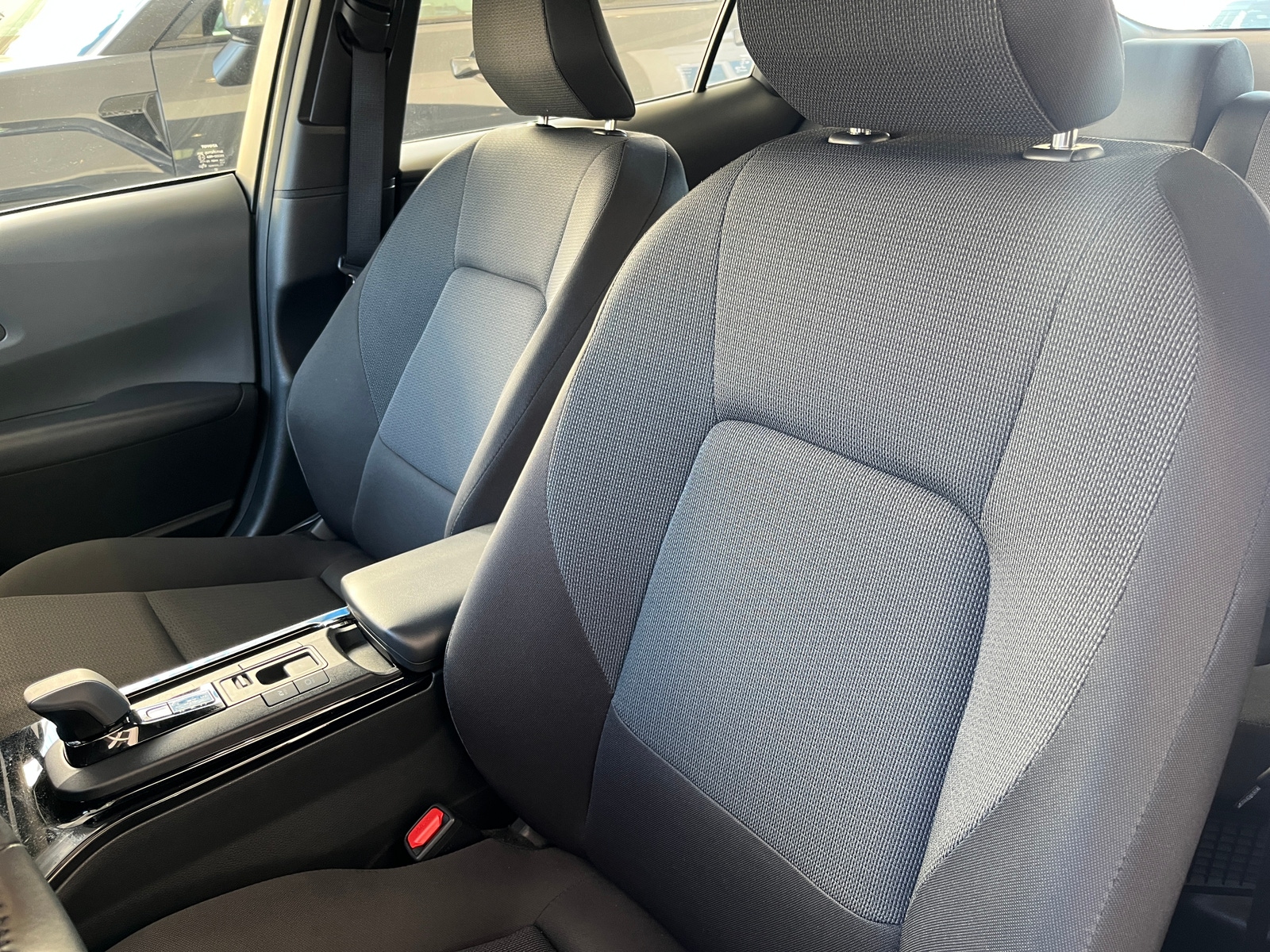 Thumbnail: 2025 Toyota Prius - 2